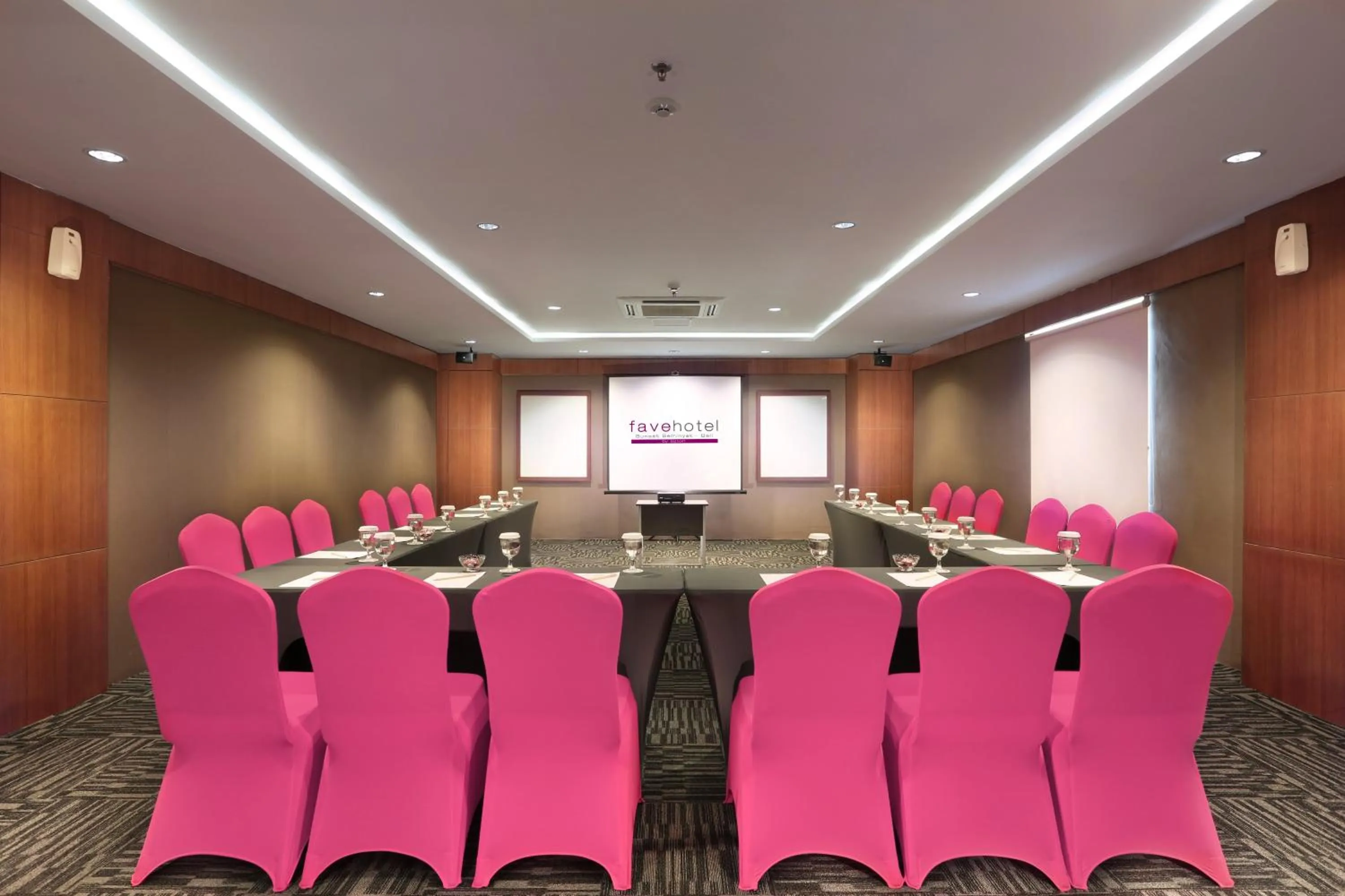 Banquet/Function facilities in favehotel Sunset Seminyak