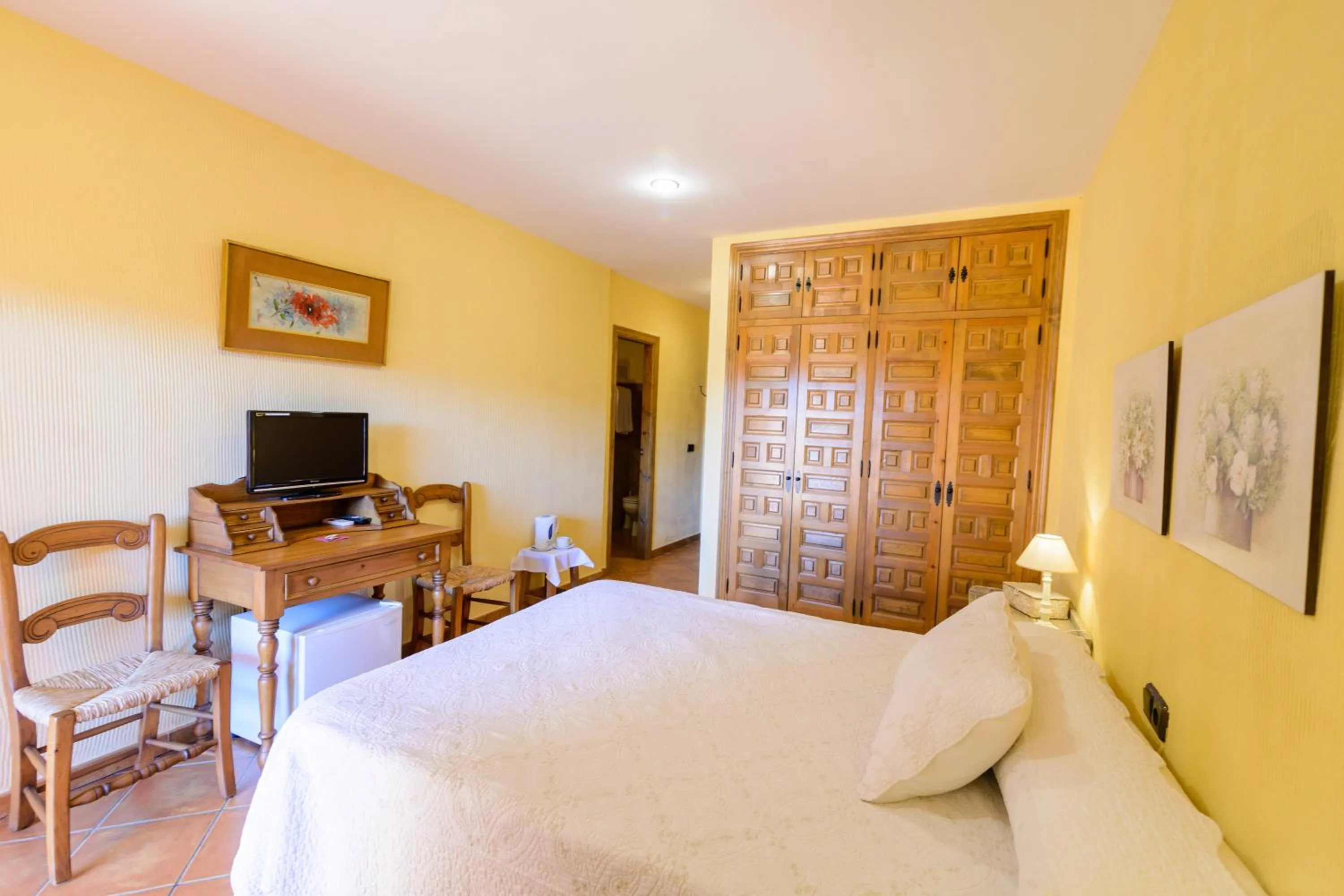 Bed in Hotel Rural Sierra Tejeda