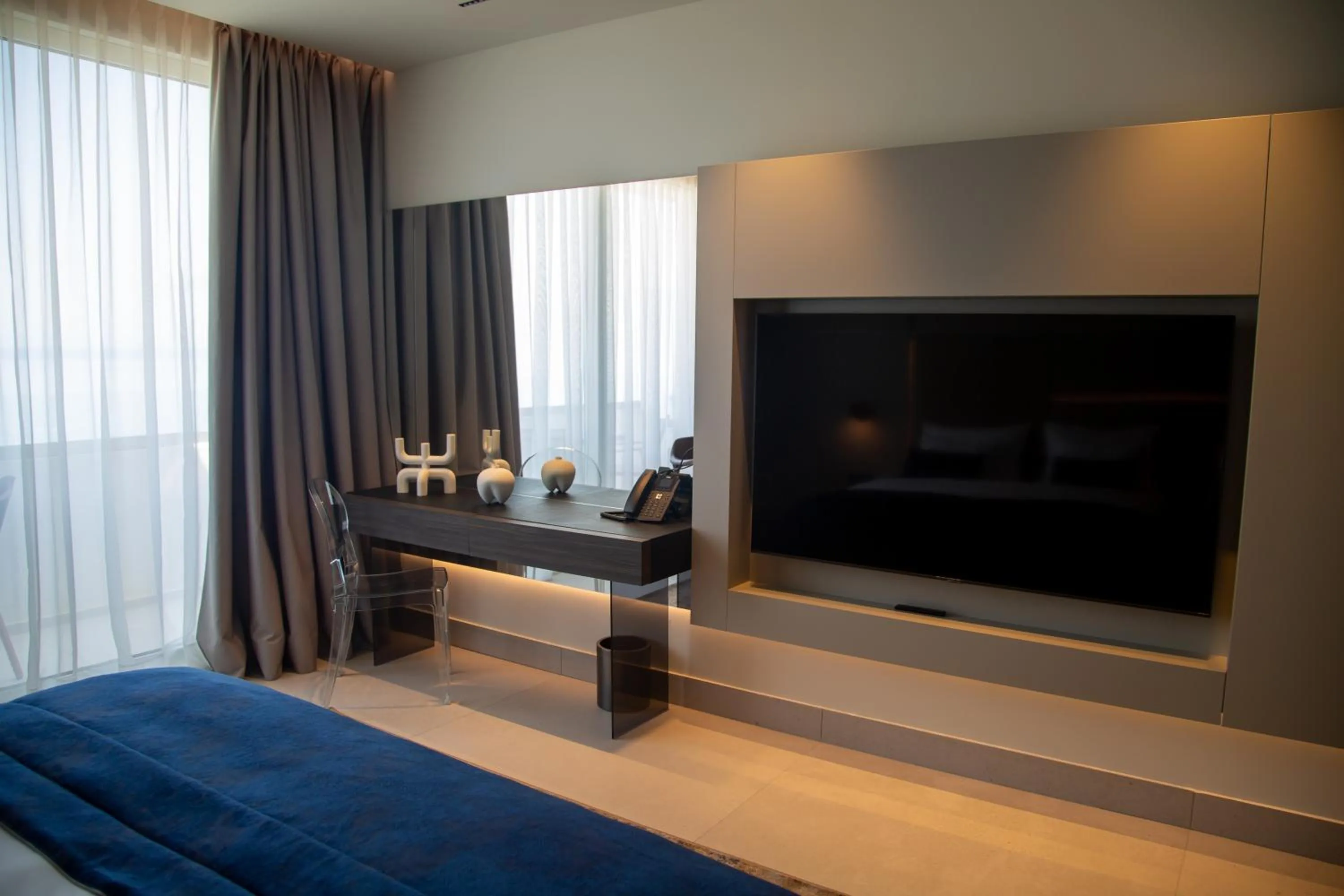 TV and multimedia, Bed in Abi's Hotel & SPA Vlore