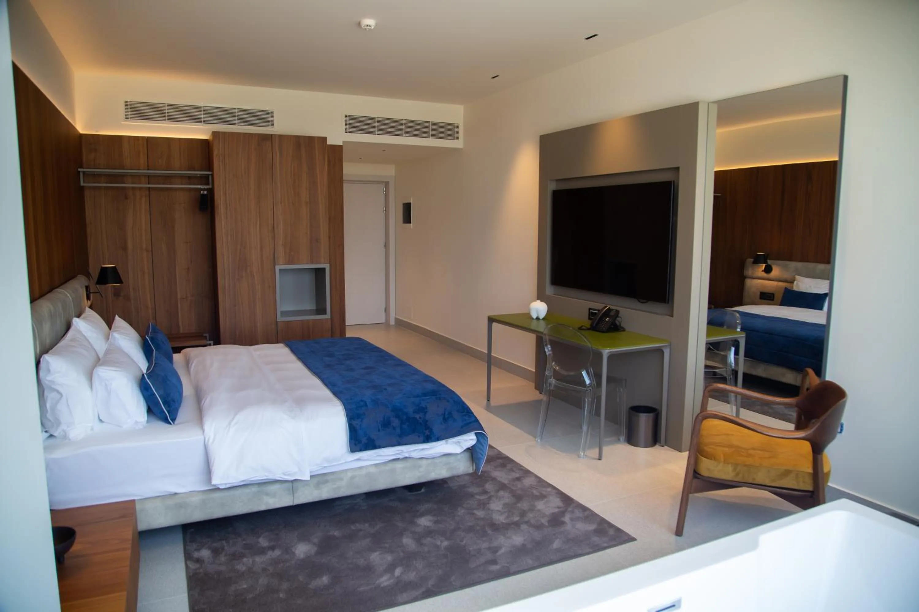 Bedroom, Bed in Abi's Hotel & SPA Vlore