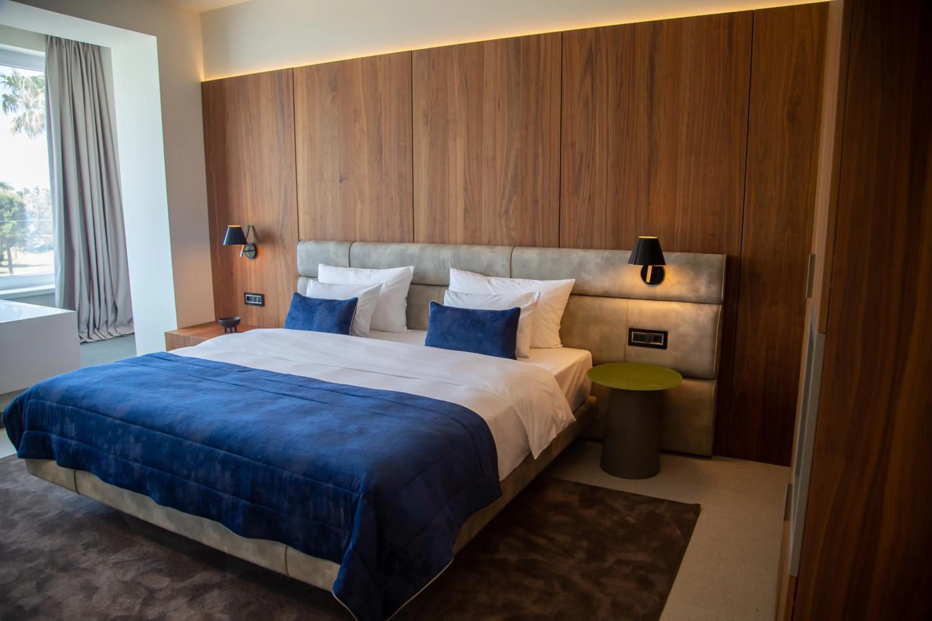 Bed in Abi's Hotel & SPA Vlore