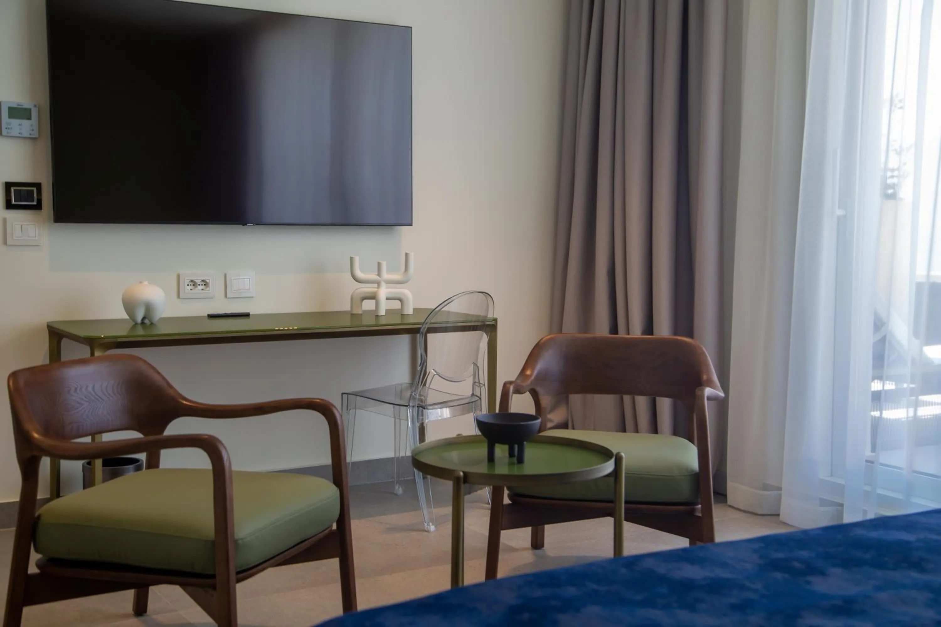 TV and multimedia in Abi's Hotel & SPA Vlore