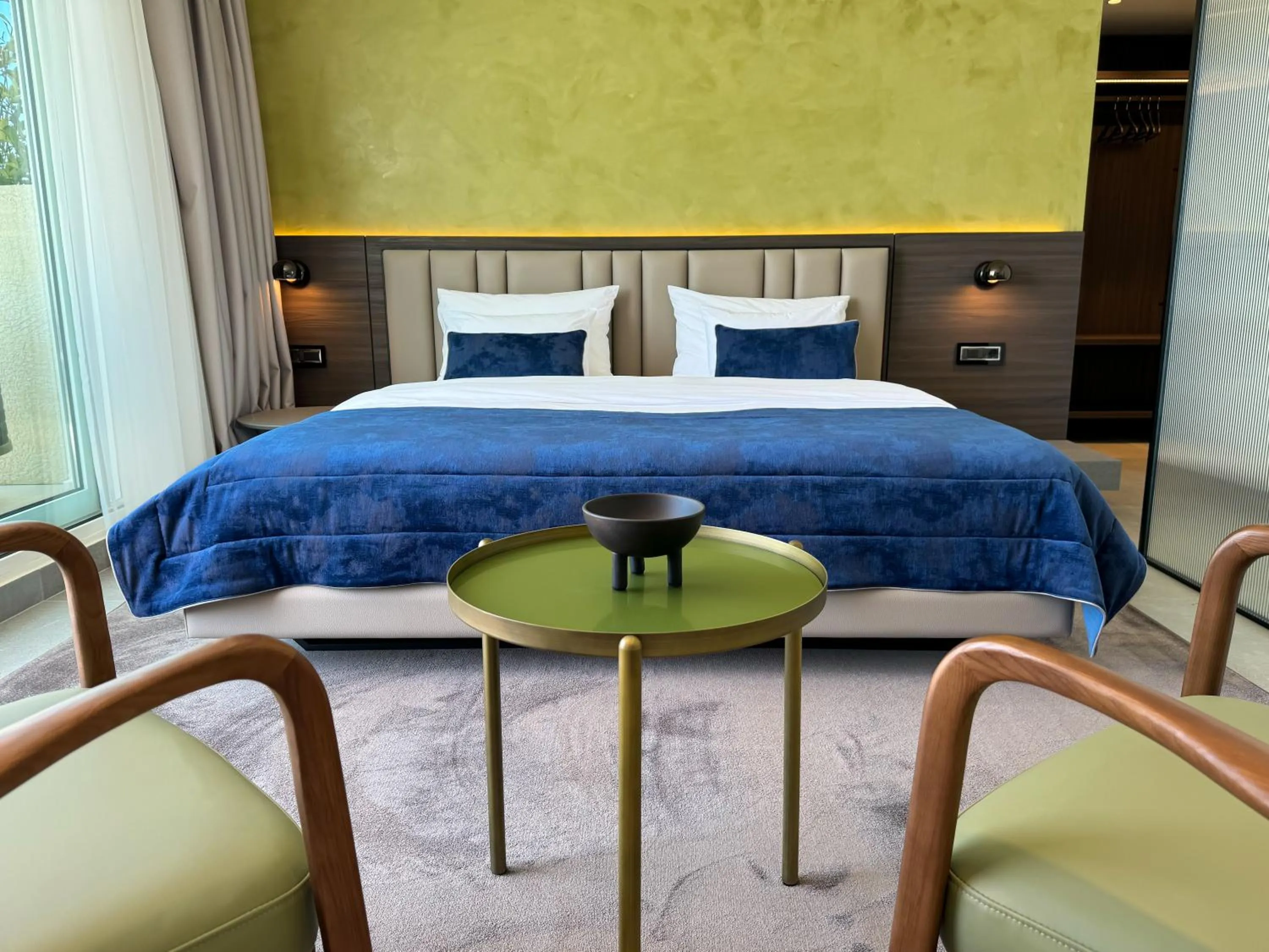 Bed in Abi's Hotel & SPA Vlore