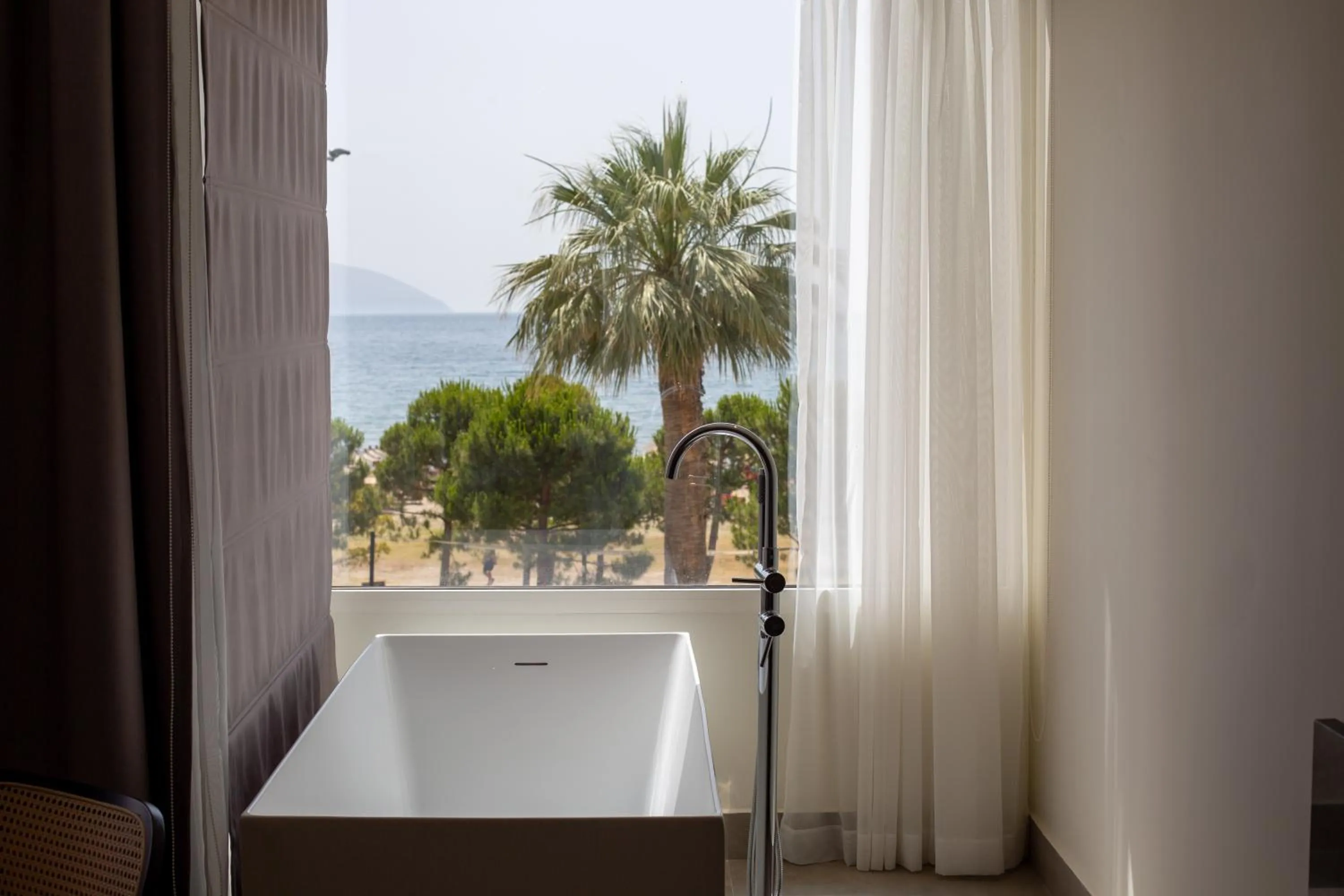 Bath in Abi's Hotel & SPA Vlore