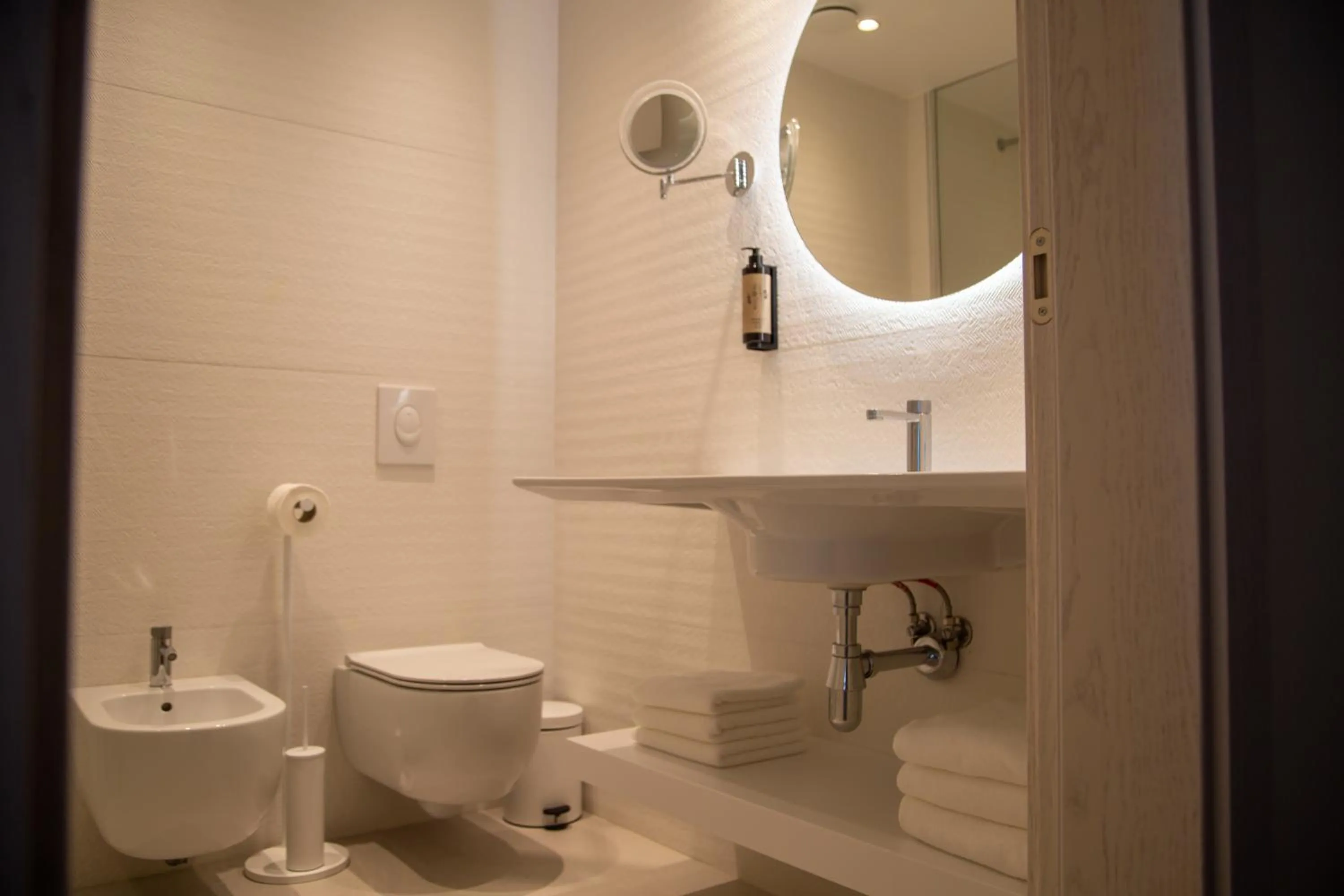 Toilet in Abi's Hotel & SPA Vlore