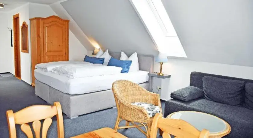 Studio with Balcony - single occupancy in Hotel InselGlück - Restaurant & Cafè Studio with Balcony - single occupancy in Hotel InselGlück - Restaurant & Cafè