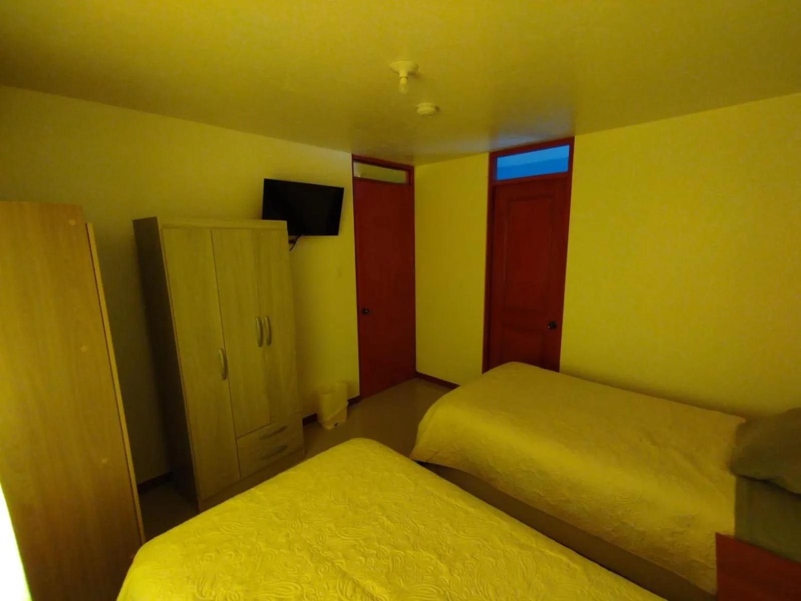 Bed in hotel plaza chinchero