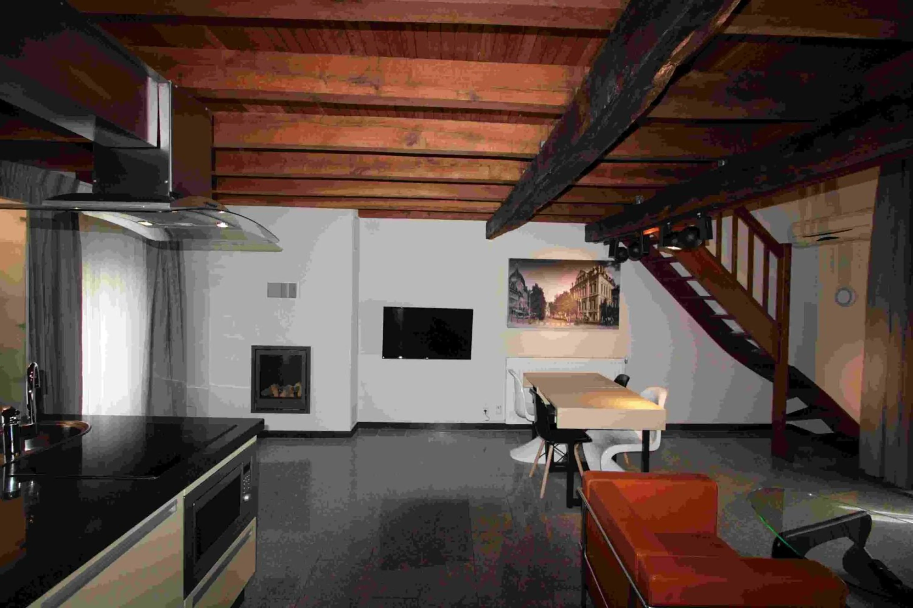 Kitchen or kitchenette in Amosa Liège City Centre Hotel