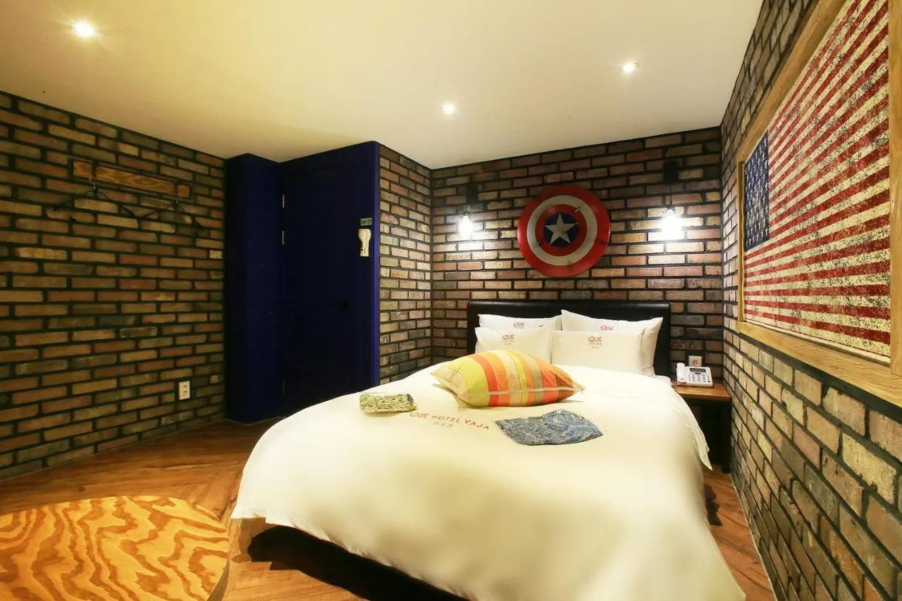 Bed in Hotel Yaja Jongno