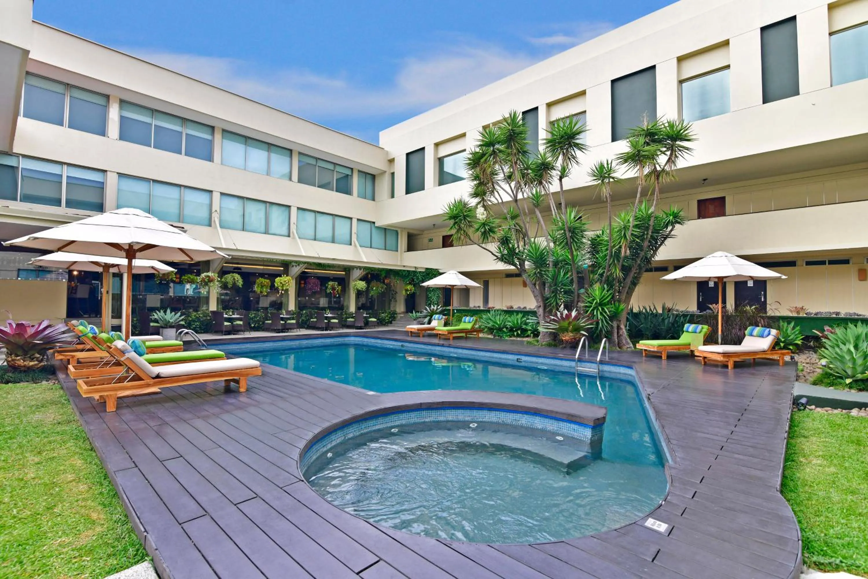 Property building in Auténtico Hotel