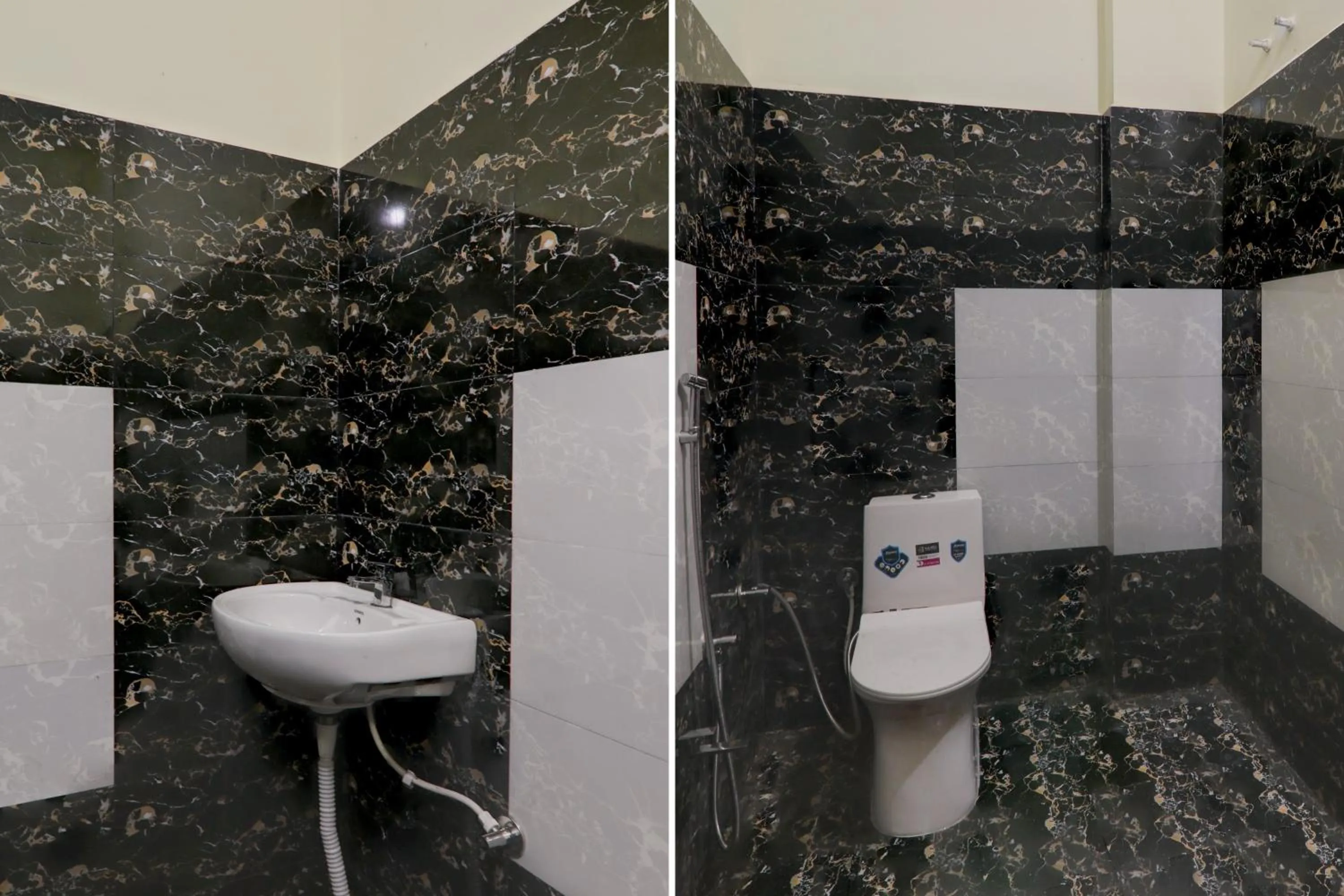 Bathroom in Hotel O Krishna guest house and restaurant