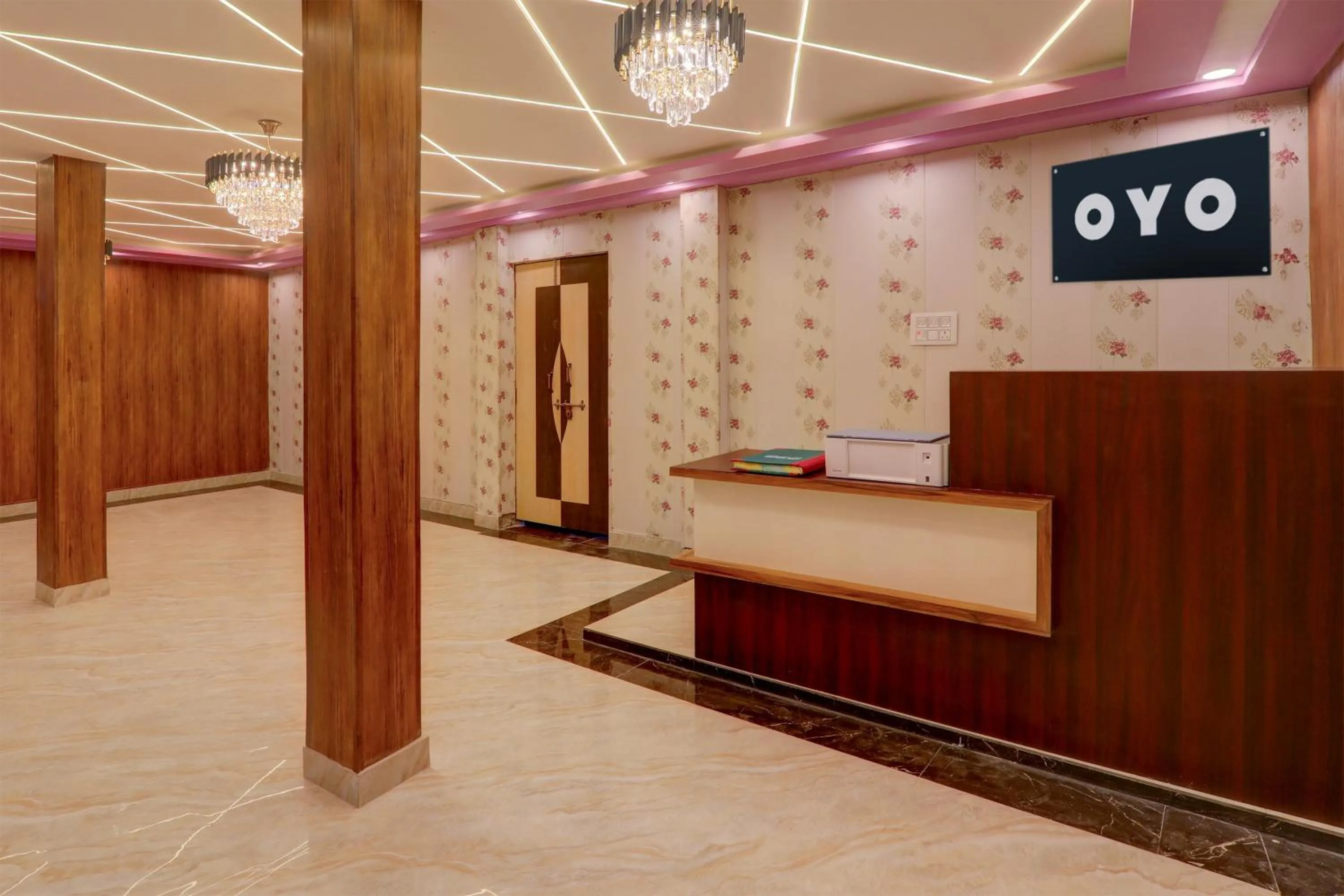 Lobby or reception in Hotel O Krishna guest house and restaurant