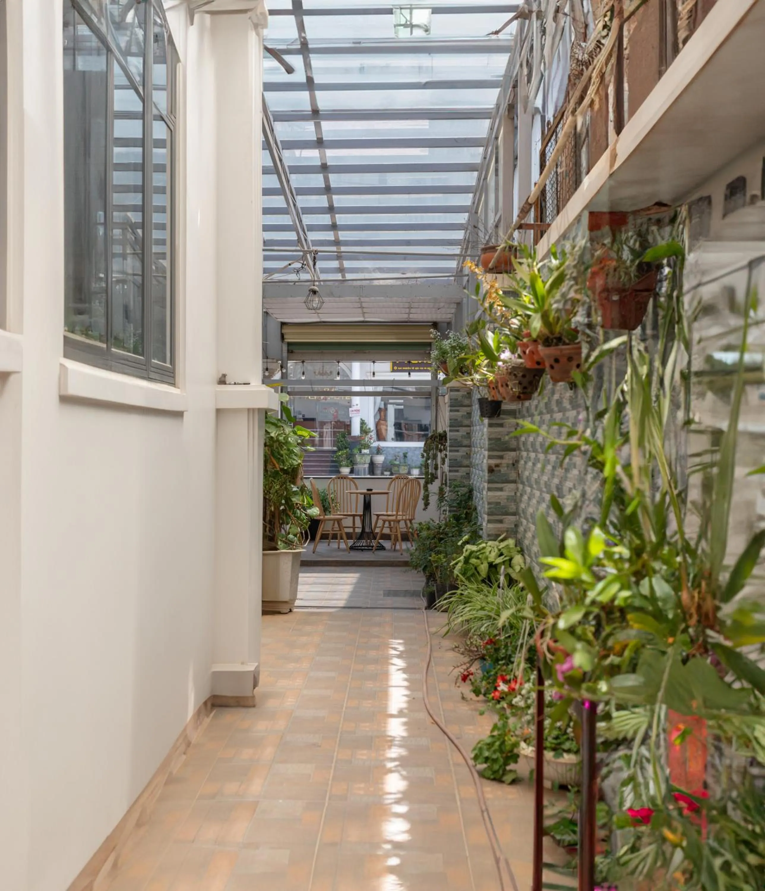 Spring in Nhý Villa Đà Lạt Review