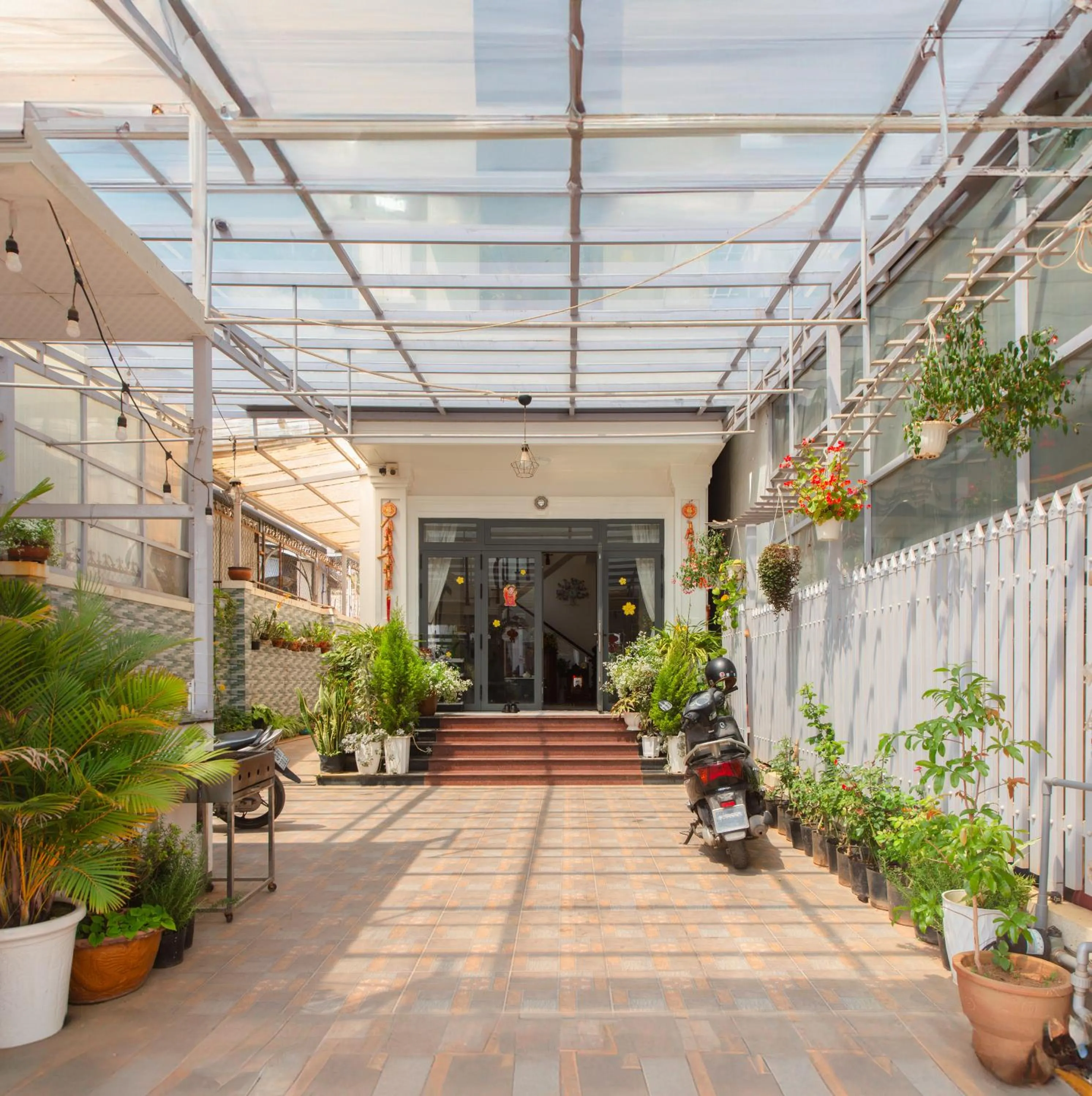 Property building in Nhý Villa Đà Lạt Review