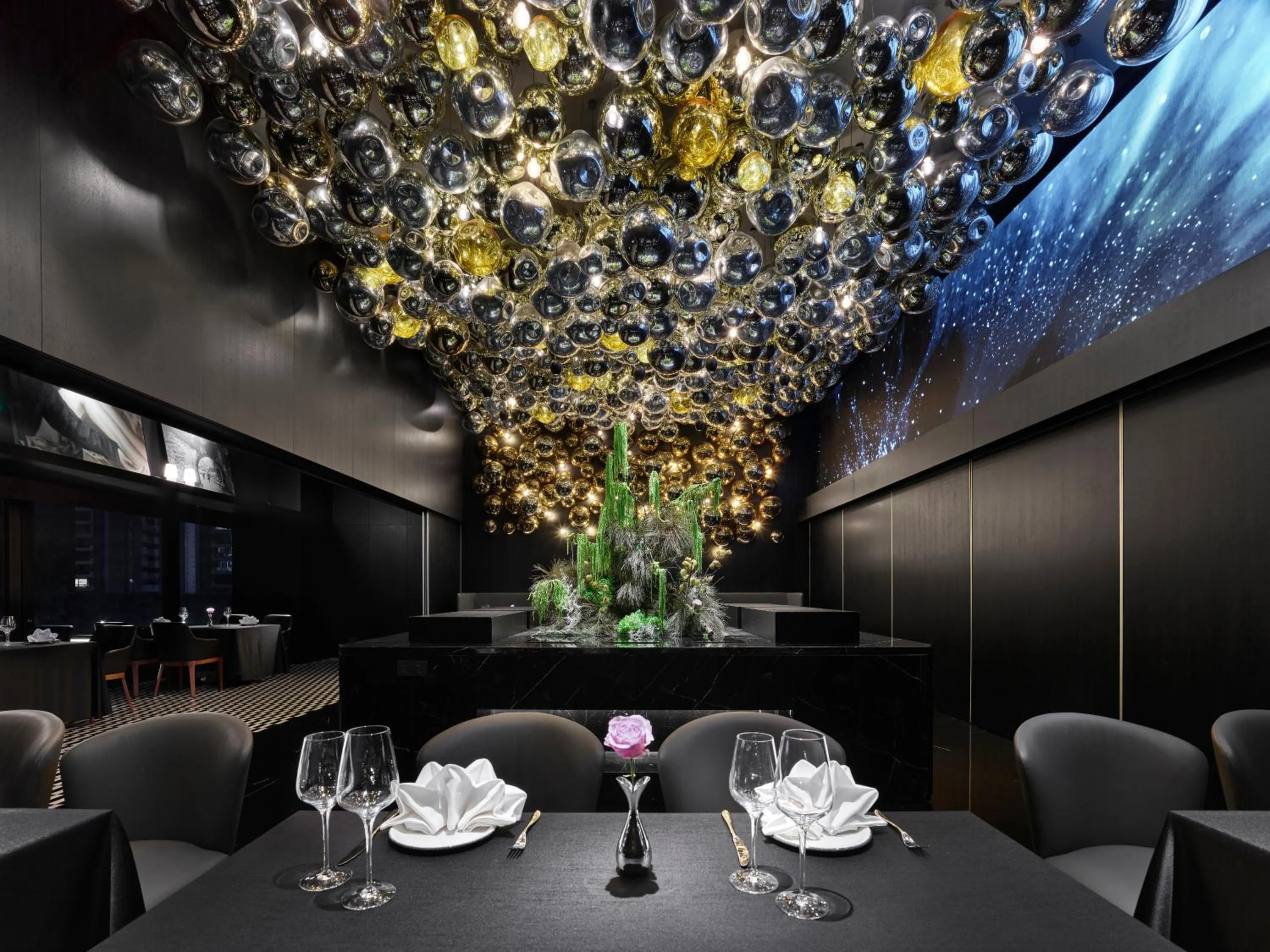 Restaurant/places to eat in Maison Albar Hotels Leshan