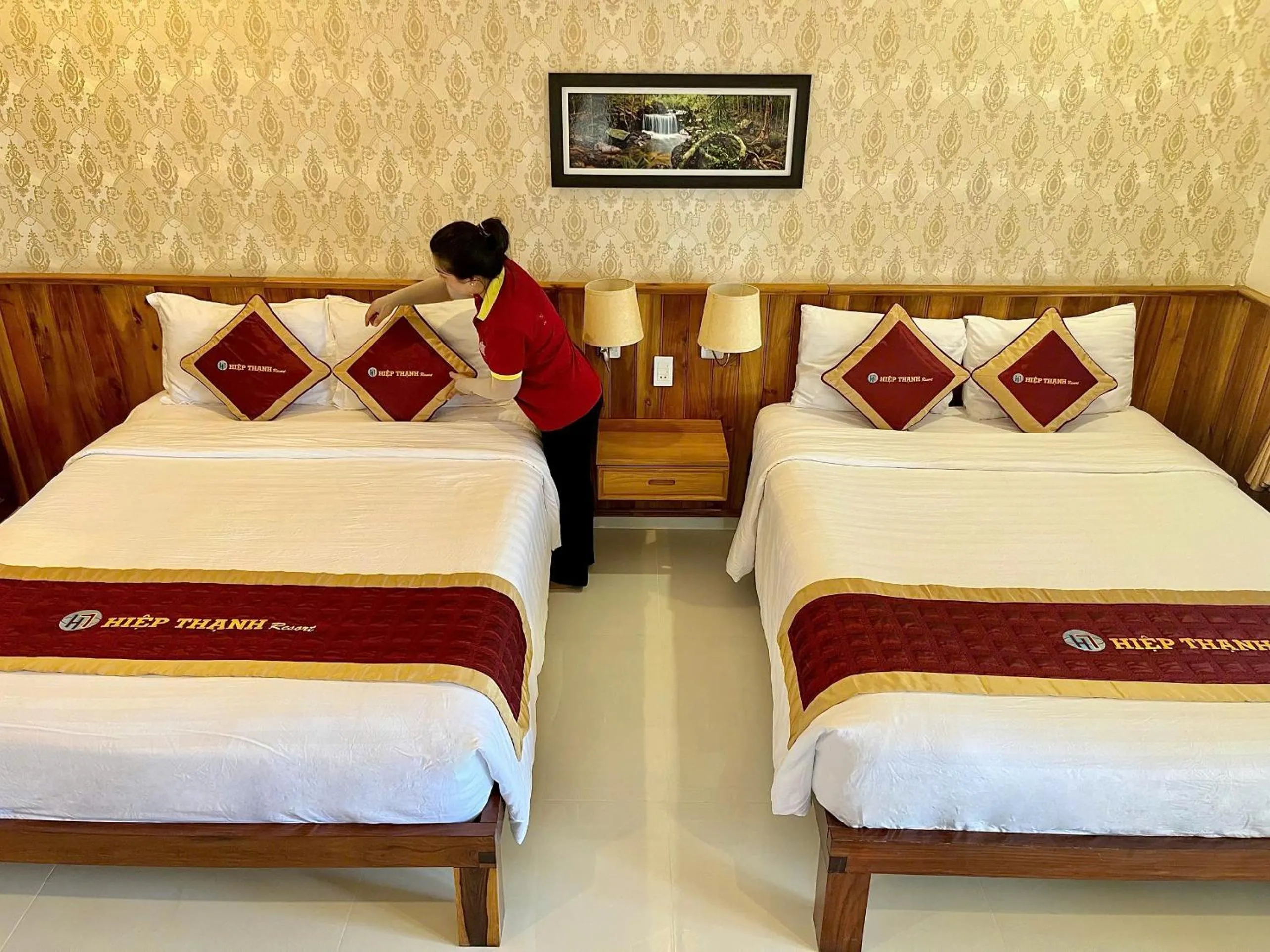 Bed in Hiep Thanh Resort