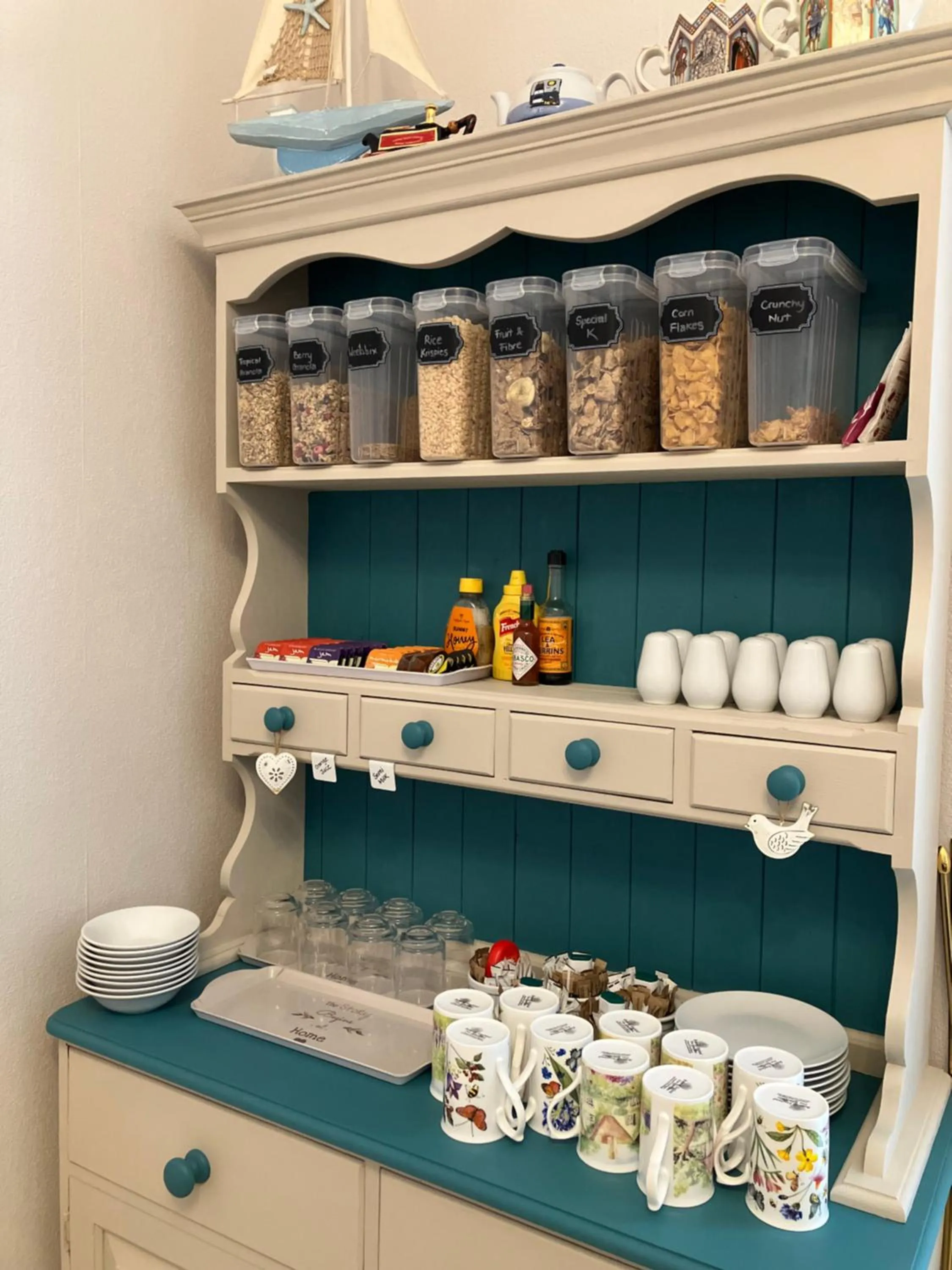 Dining area in Cliveden Guest House
