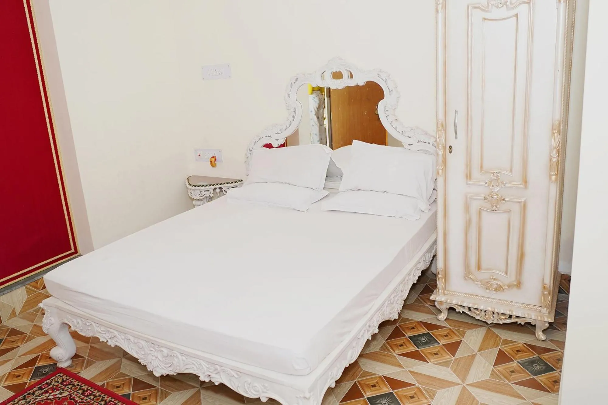 Bed in FabHotel Prime Indeedcare Resort - 500m from Bakkhali Sea Beach