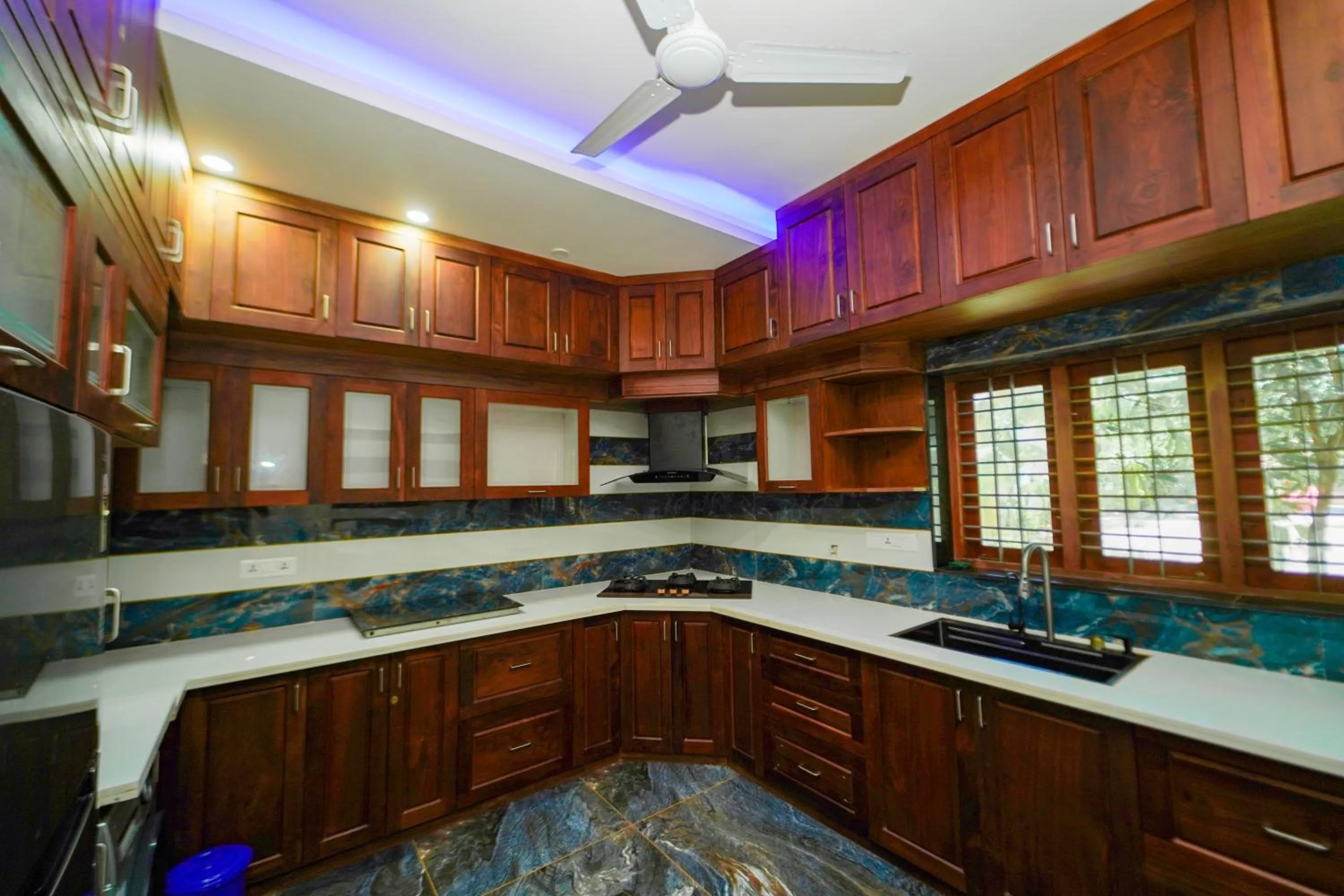 Kitchen or kitchenette in Skylar Seaview Beach Resort & Ayurveda Varkala