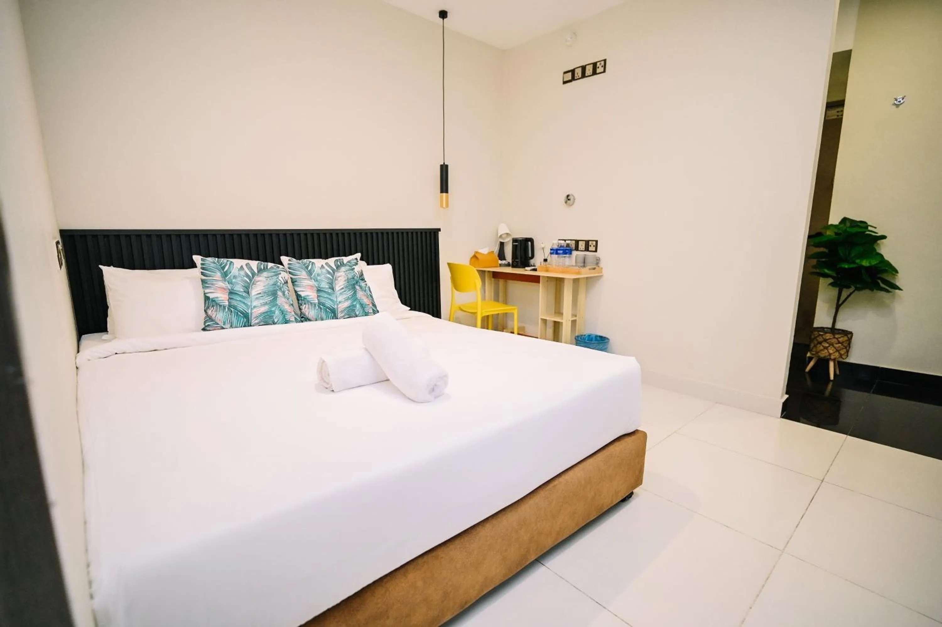 Bed in Swing & Pillows - Masjid Jamek Kuala Lumpur