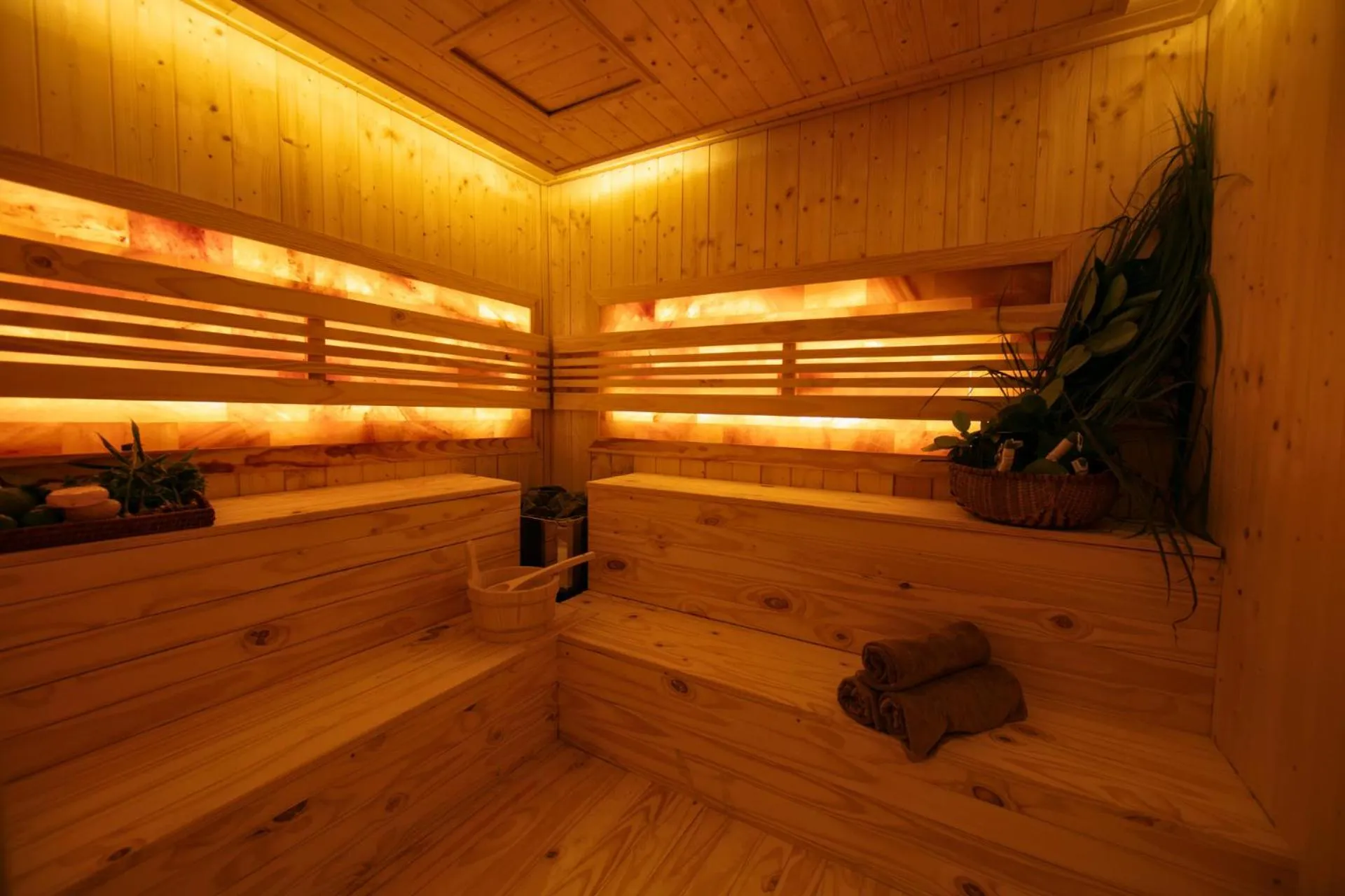 Sauna in Brilliant Nature Suites & Spa