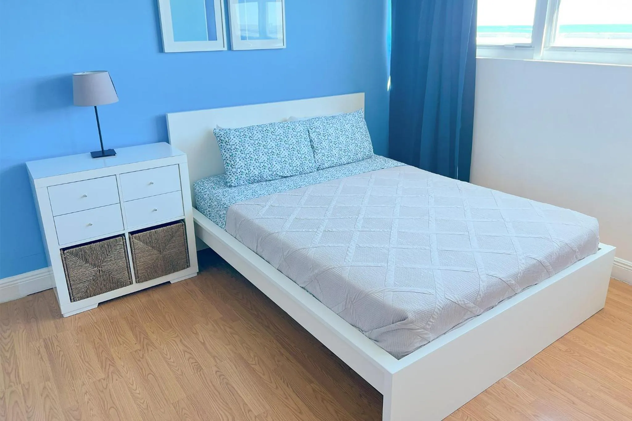 Bed in Miami Beach Apartments by MiaRentals