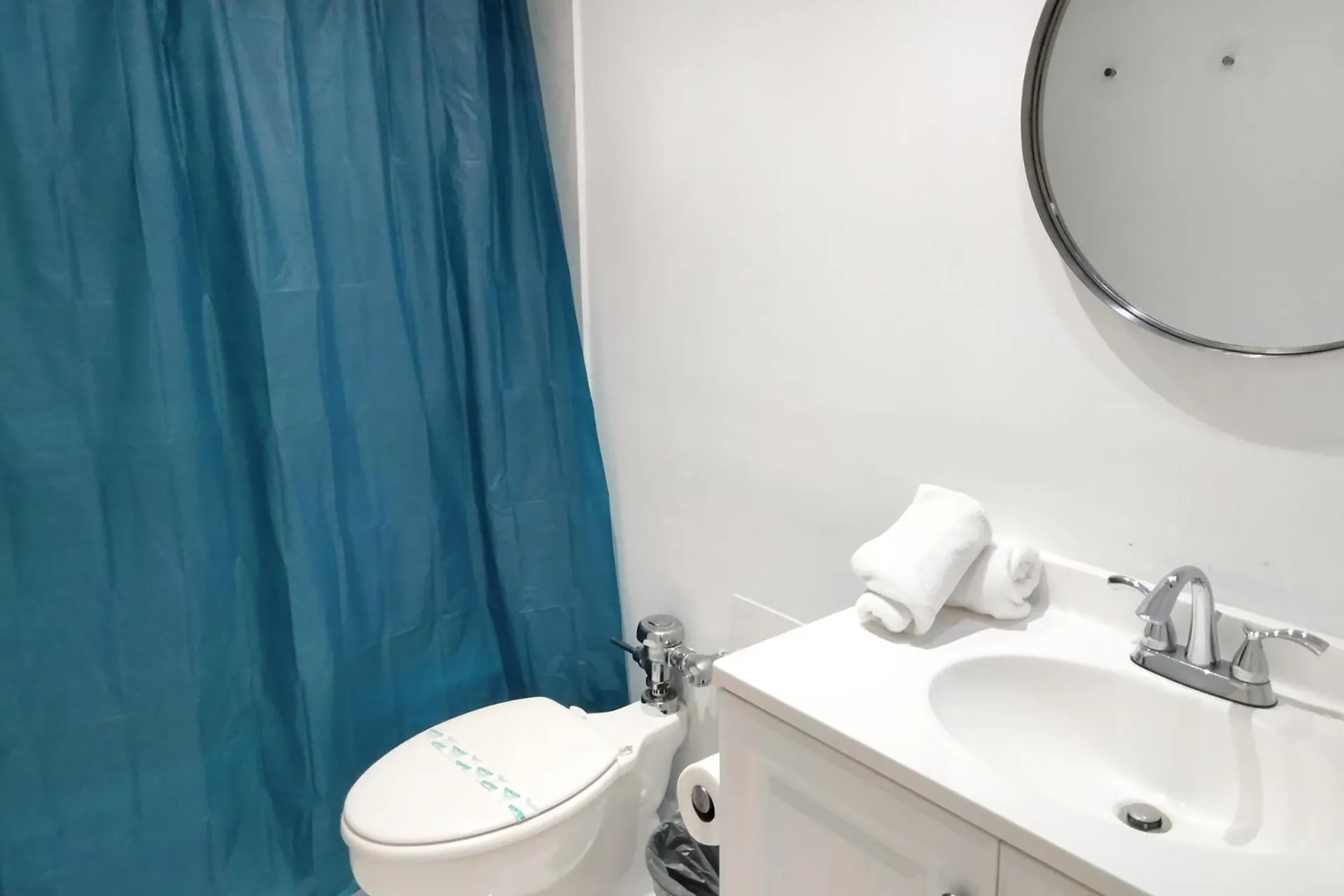 Miami Beach Apartments by MiaRentals