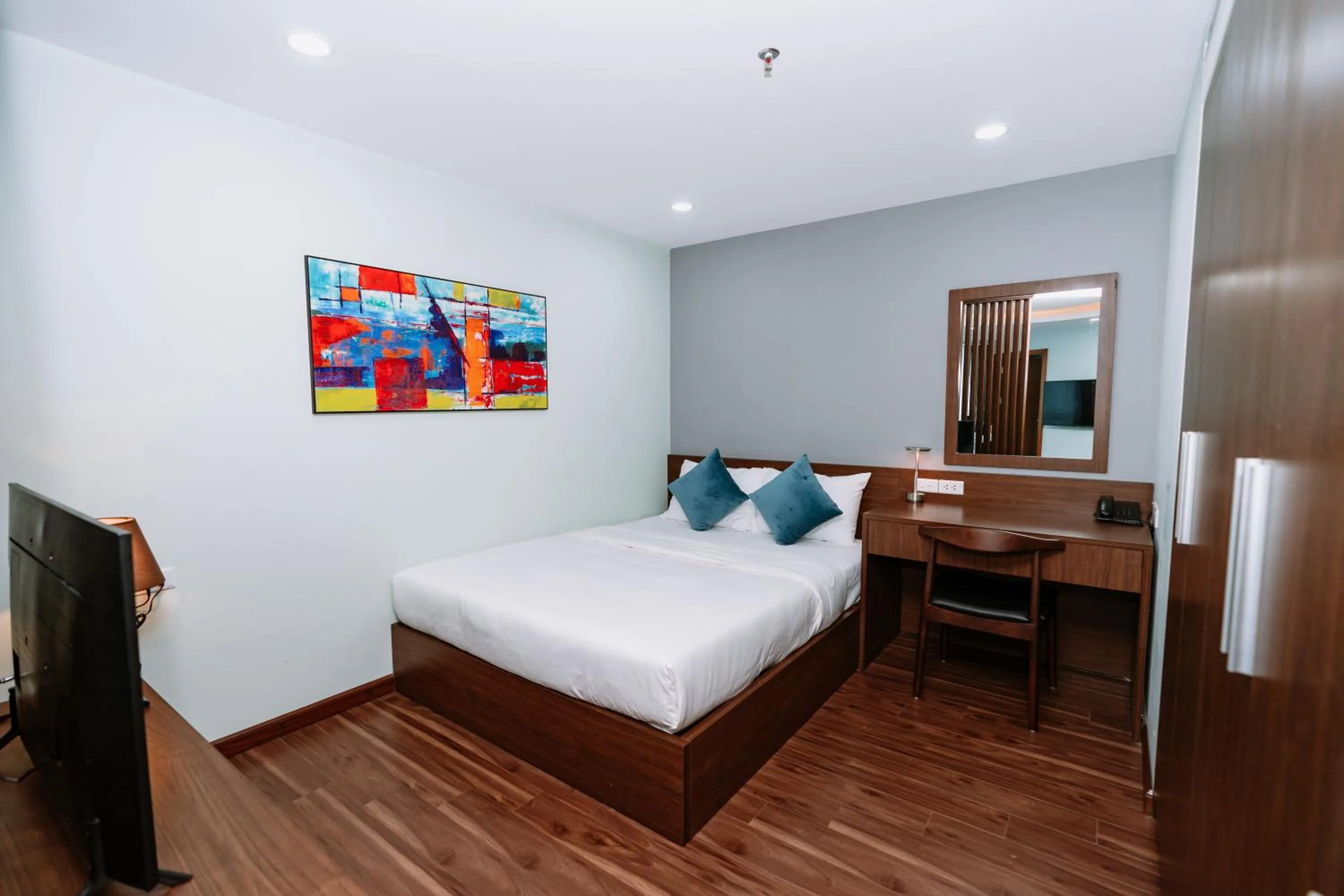 Bedroom, Bed in Legend Westlake Hotel