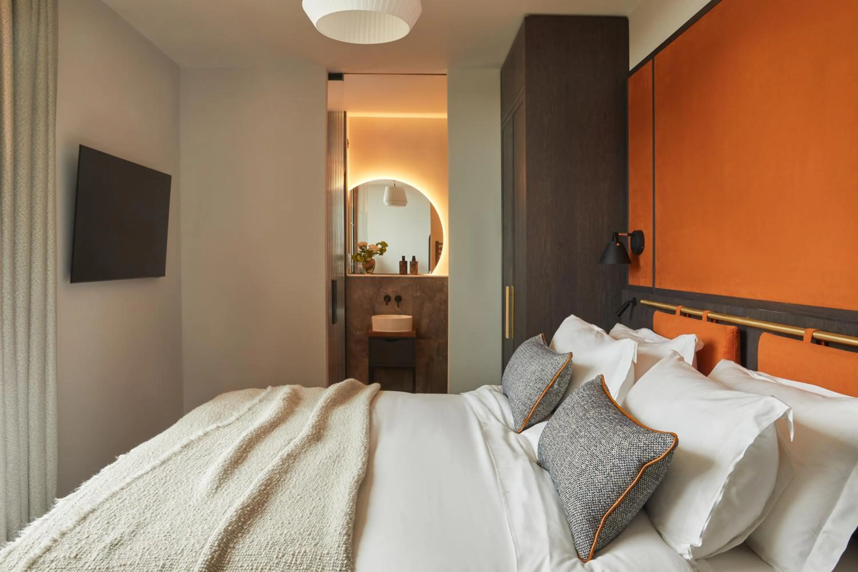 Bed in Escapade Silverstone