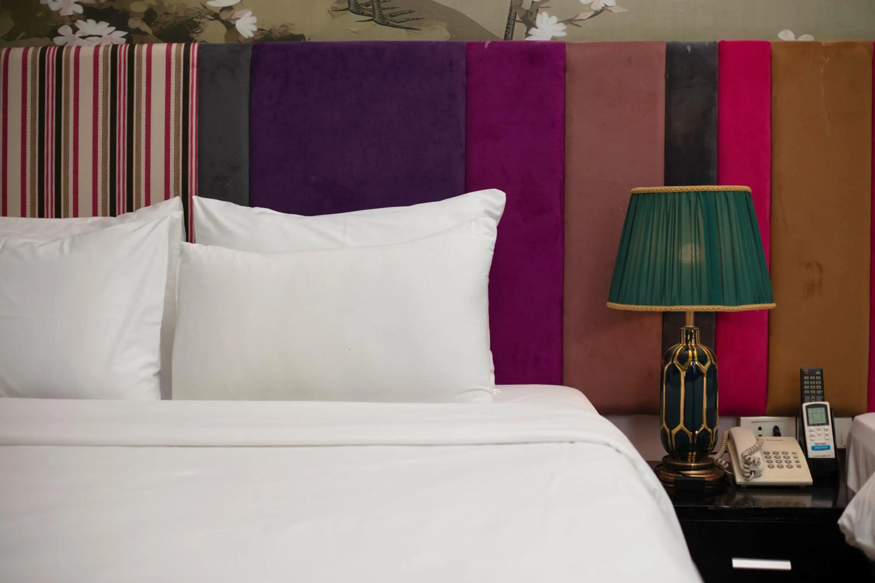 Bedroom, Bed in Madelise Amica Hotel and Travel