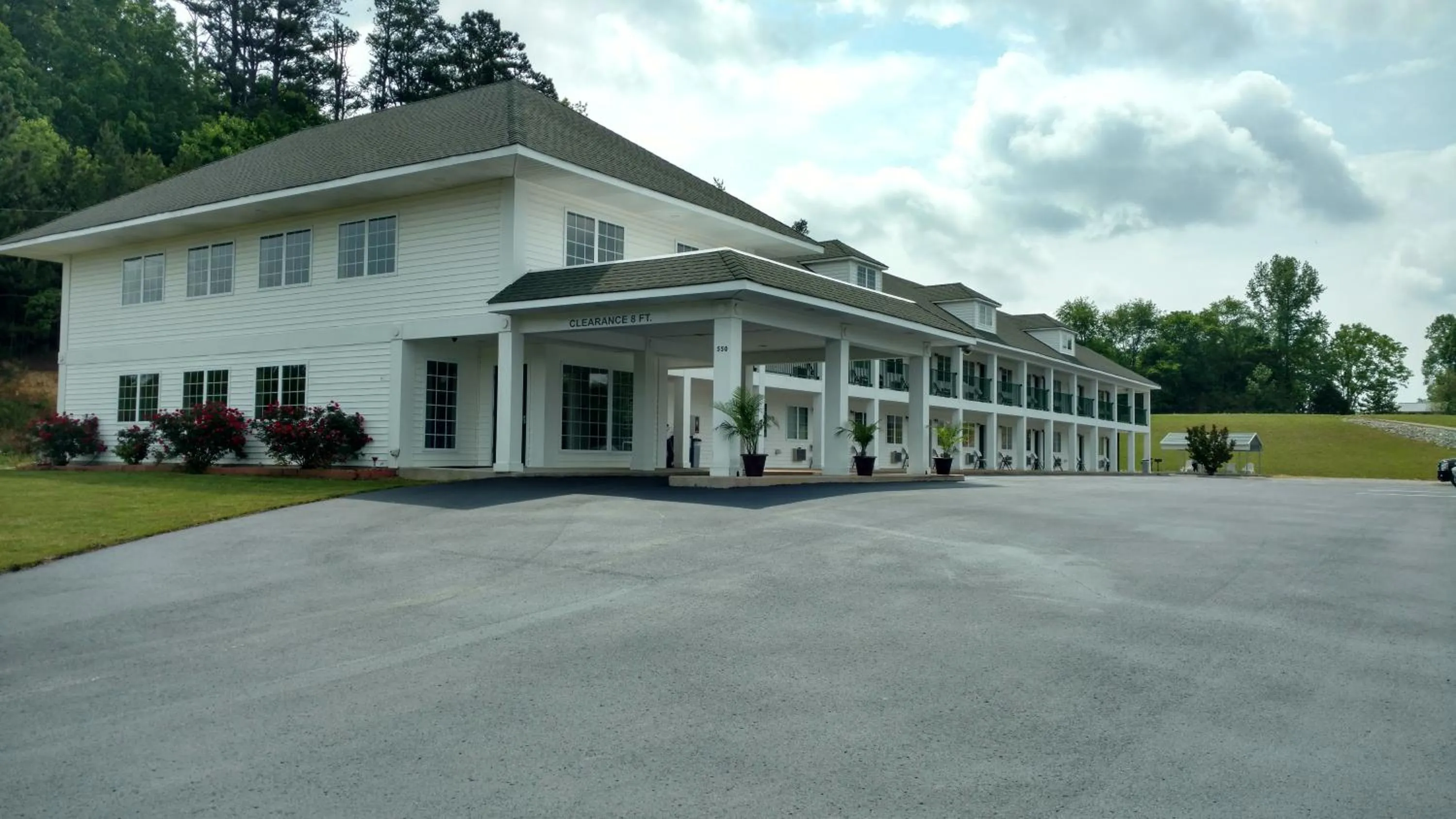 Property building in Hurricane Inn