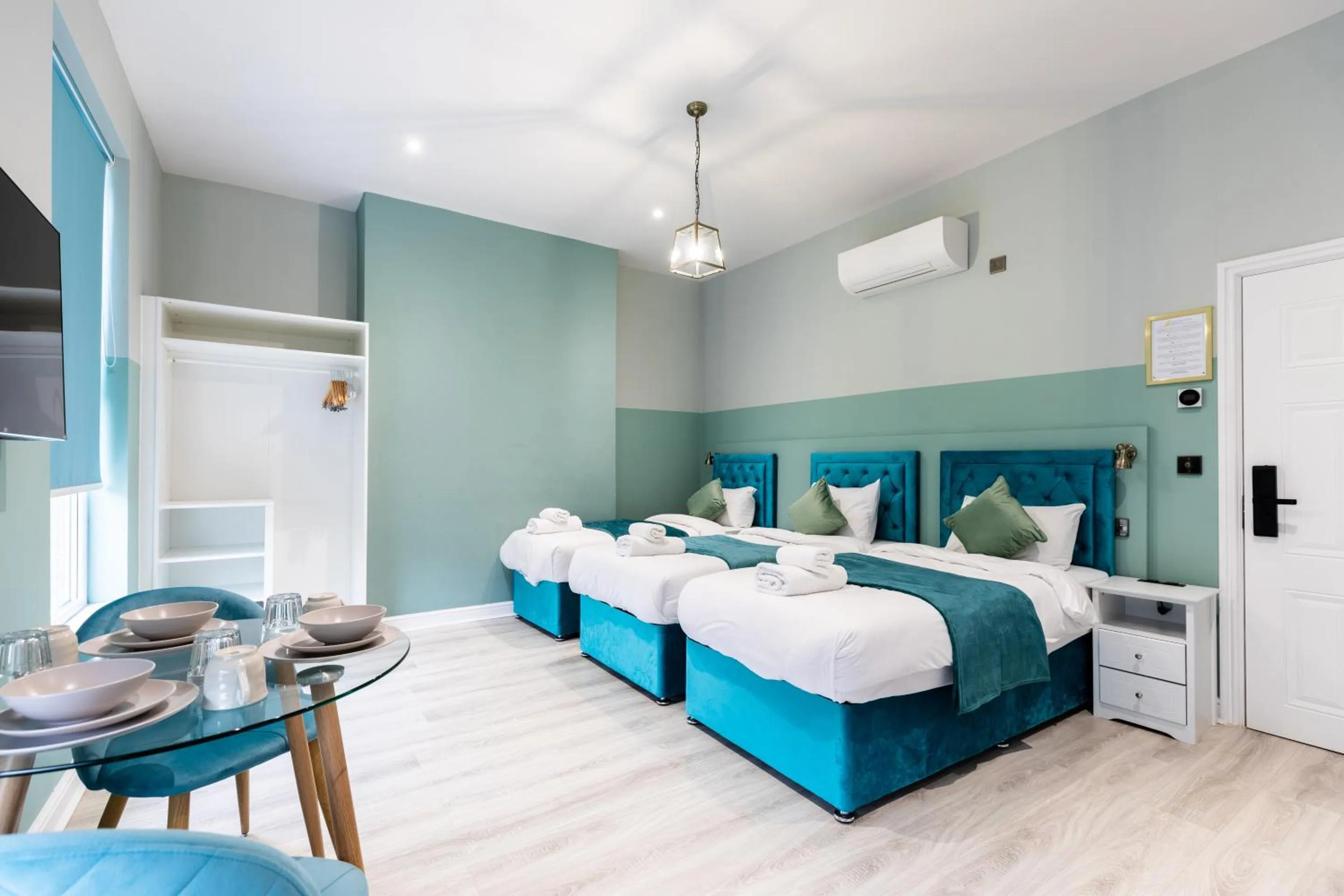 Bedroom, Bed in The Chapter Hotels - Finsbury Park