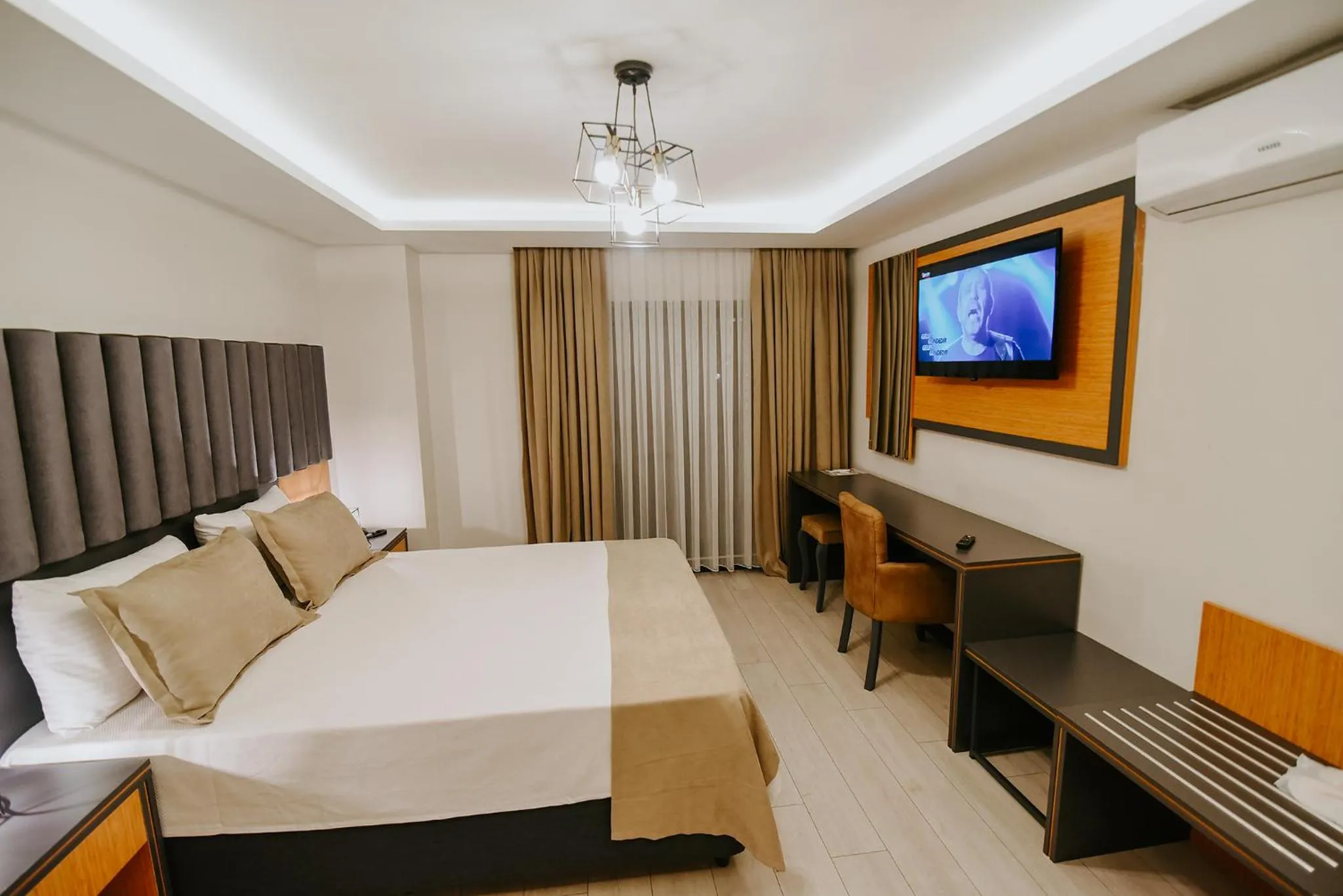 Bedroom, Bed in Aktaş Lights Hotel