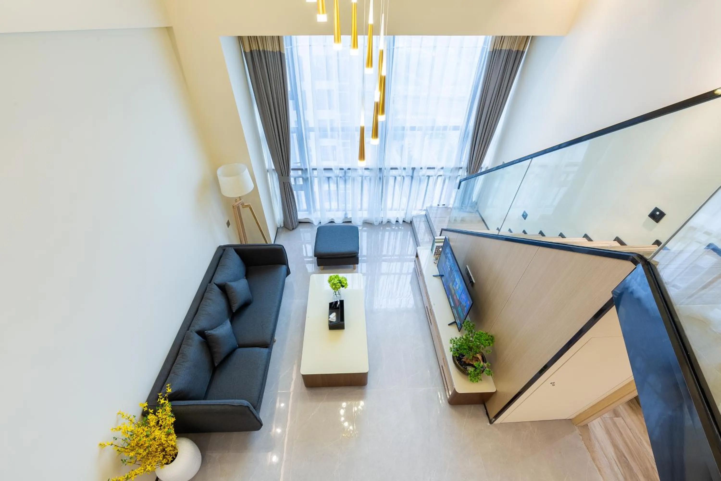 TV and multimedia in Serveyou International Apartment - Free Airport Pickup & Free Canton Fair Shuttle Bus