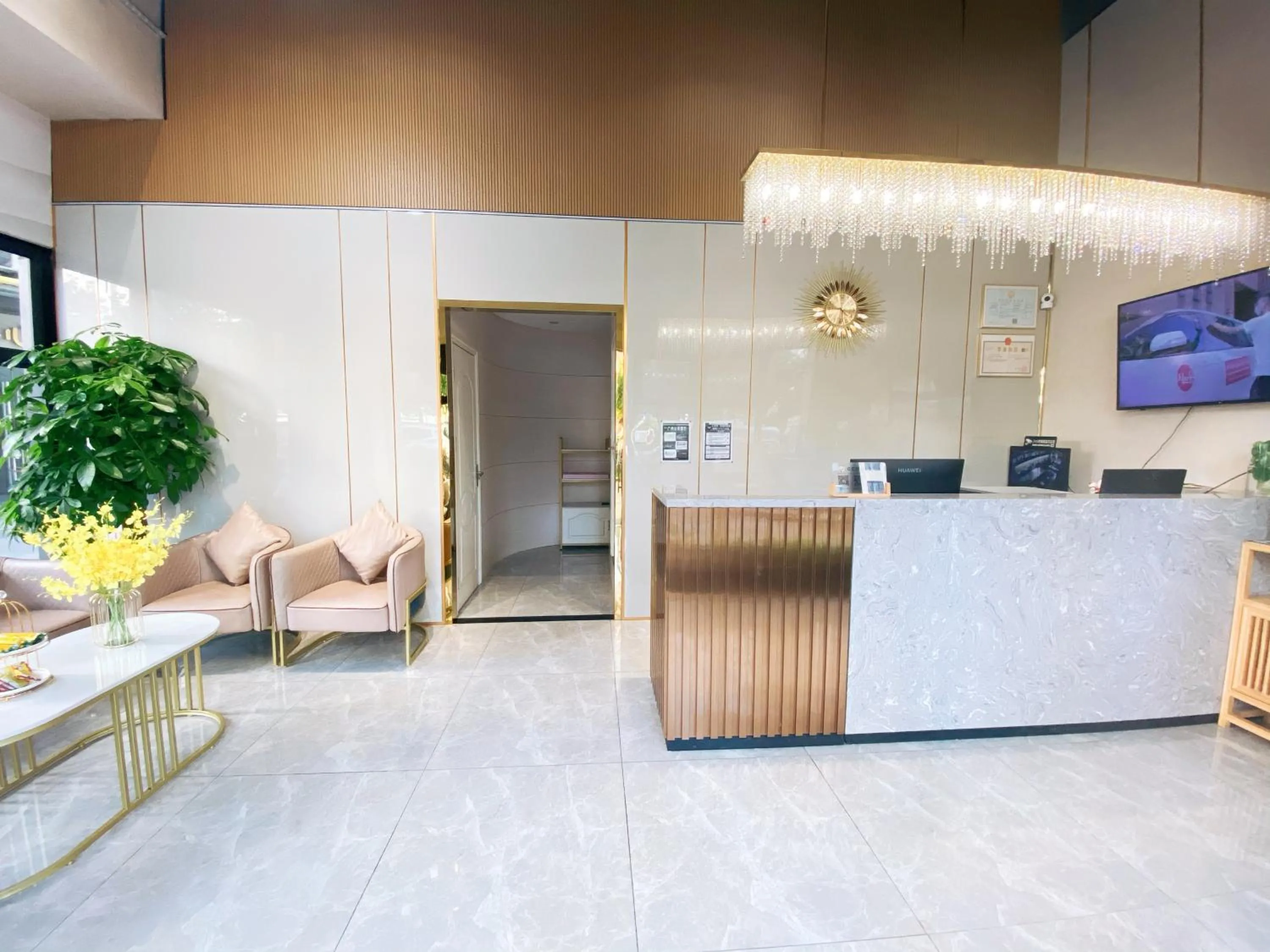 Lobby or reception in Serveyou International Apartment - Free Airport Pickup & Free Canton Fair Shuttle Bus