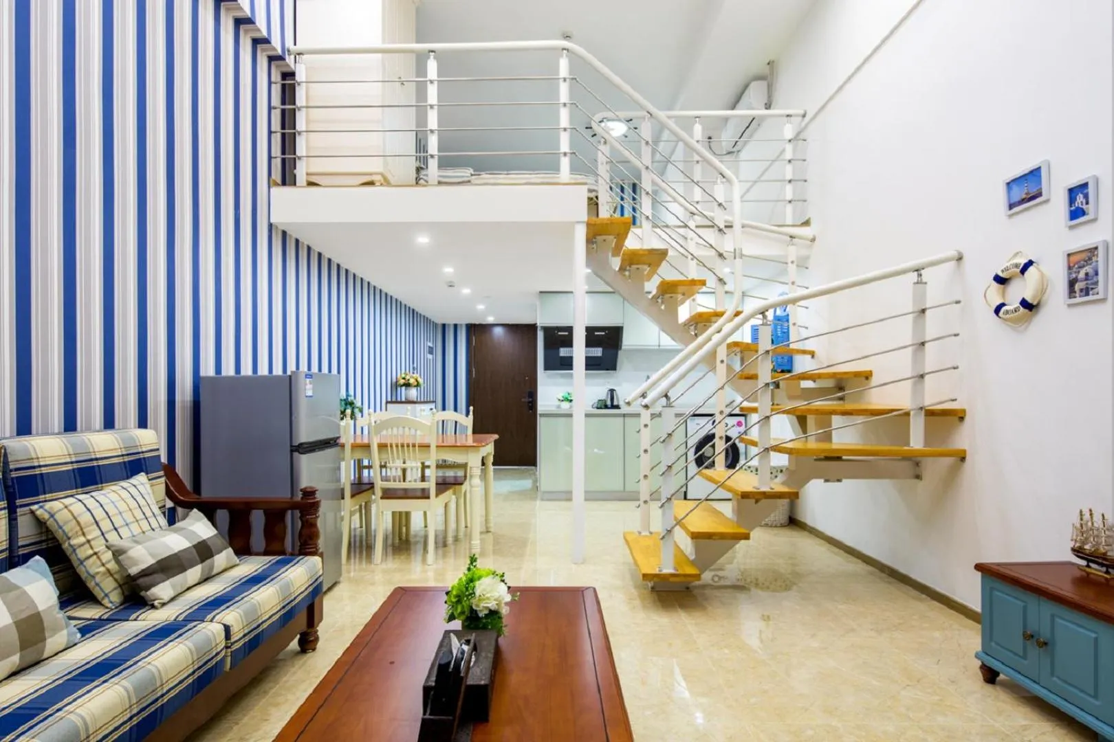 TV and multimedia in Serveyou International Apartment - Free Airport Pickup & Free Canton Fair Shuttle Bus