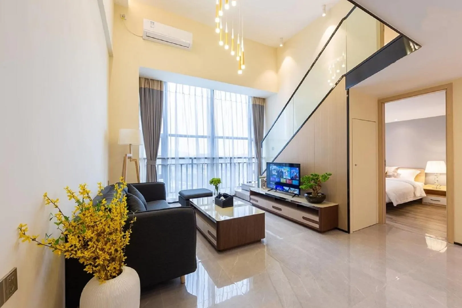 Bed in Serveyou International Apartment - Free Airport Pickup & Free Canton Fair Shuttle Bus