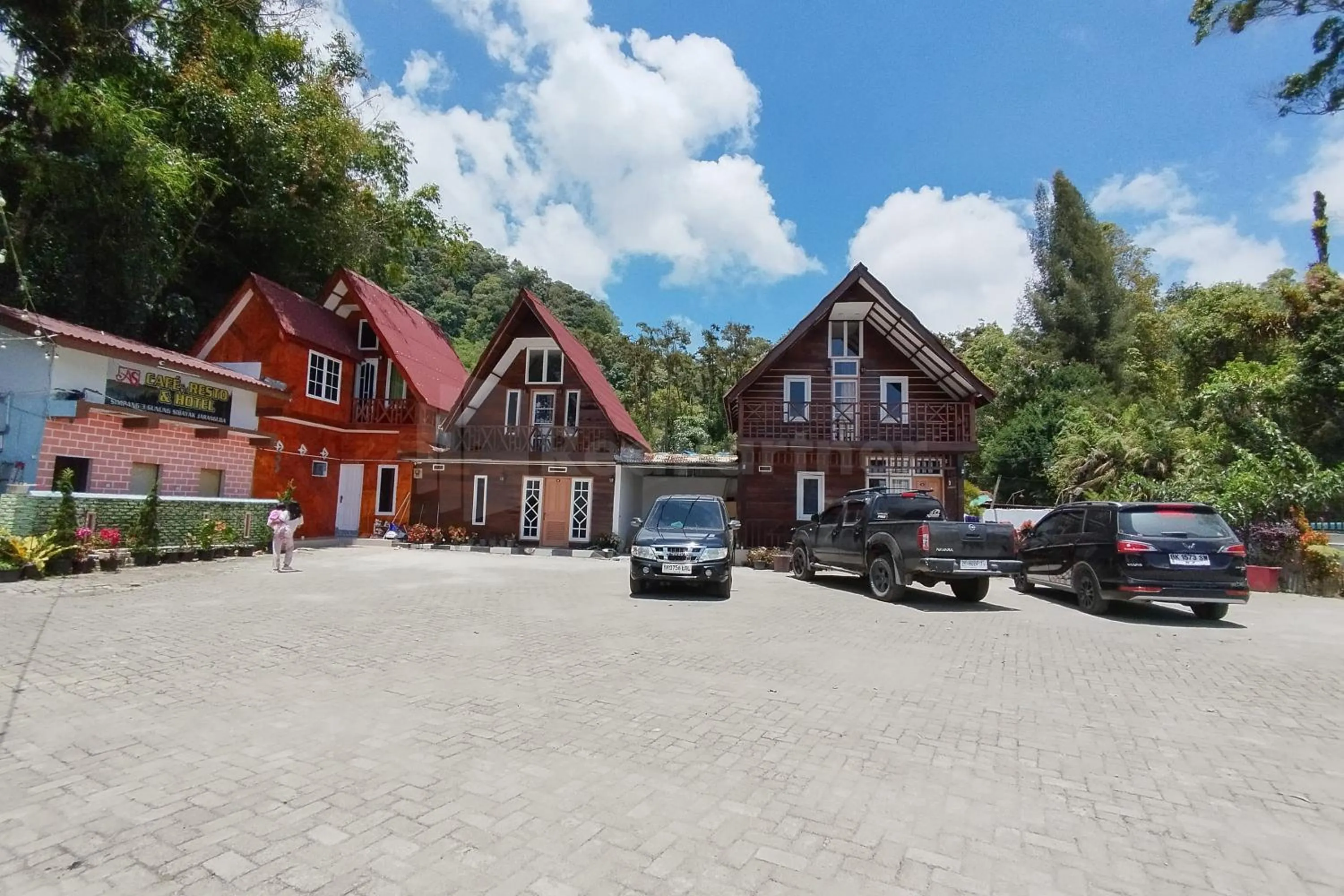 AS Resto,Café & Hotel Mitra RedDoorz