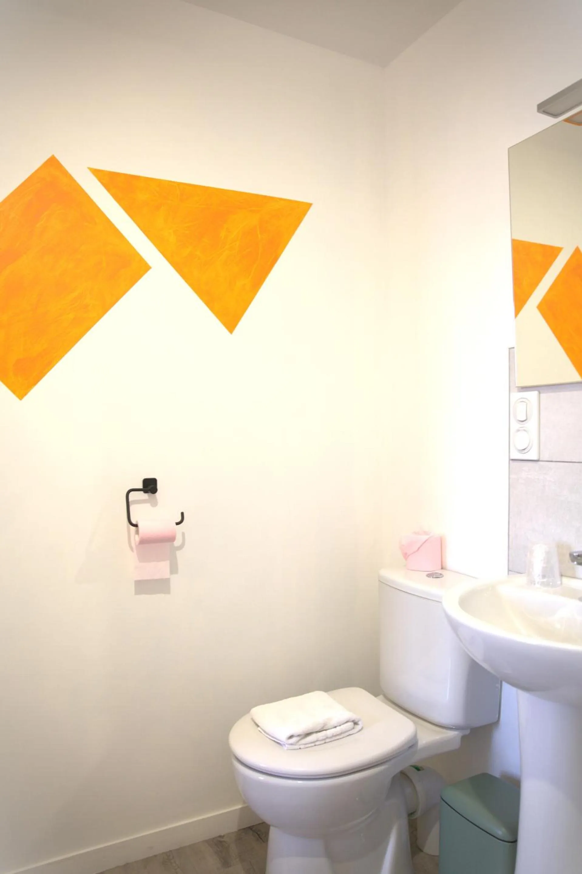 Bathroom in RELAIS 375