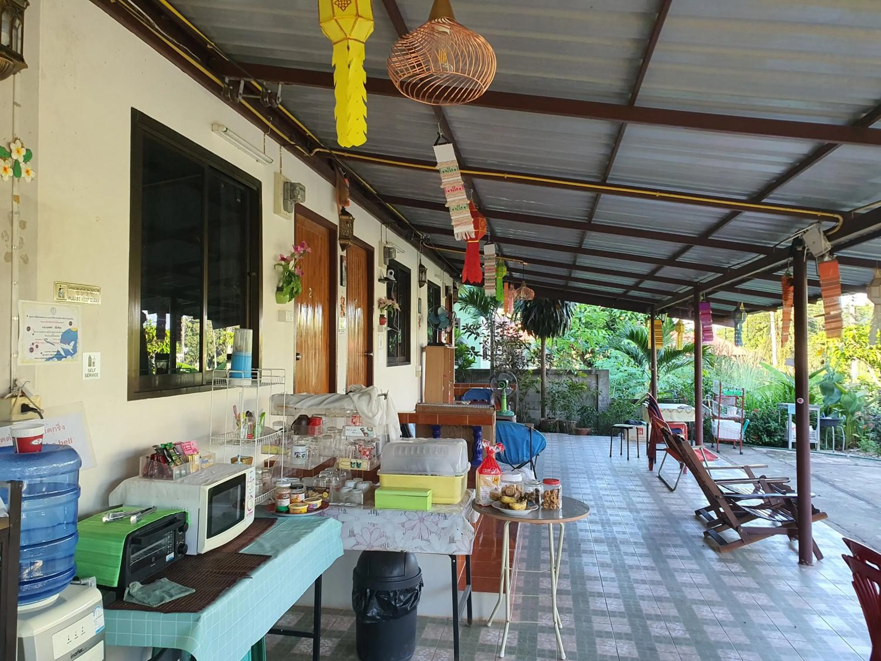 Coffee/tea facilities in Bunrapee House