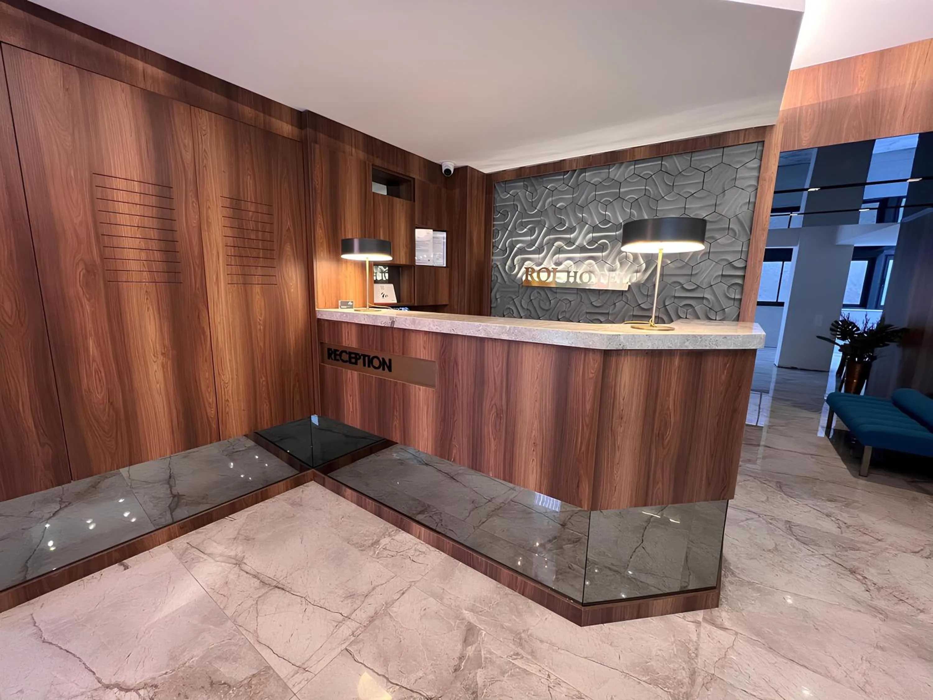 Lobby or reception in ROİ HOTEL İZMiR