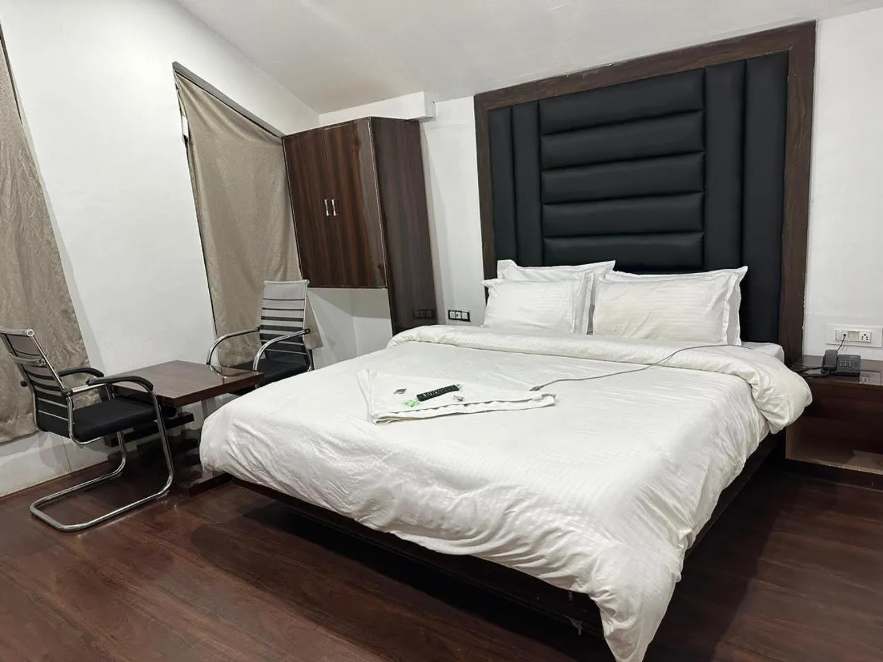 Bedroom in Hotel Hills Heaven