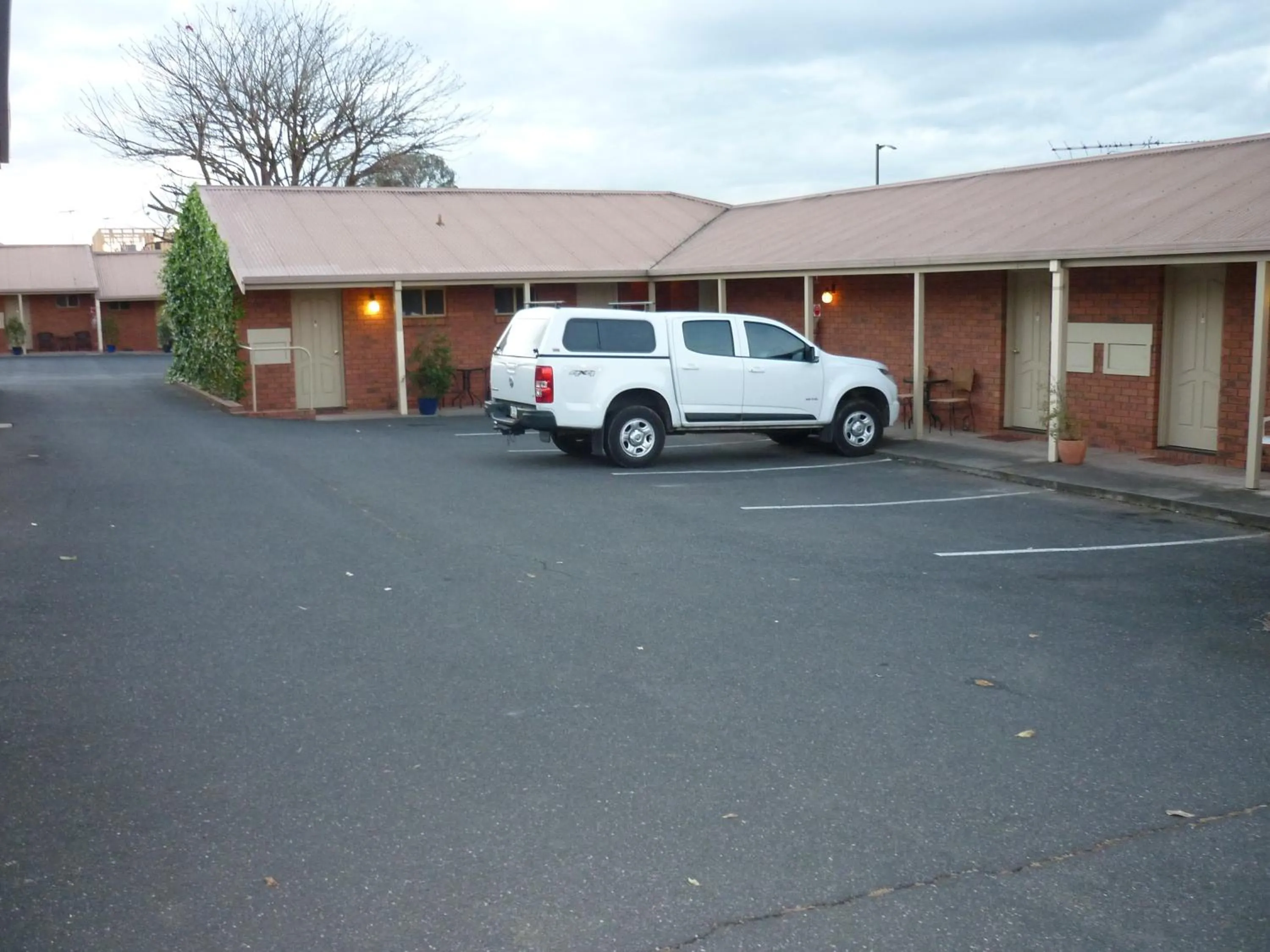 Facade/entrance in Shannon Motor Inn