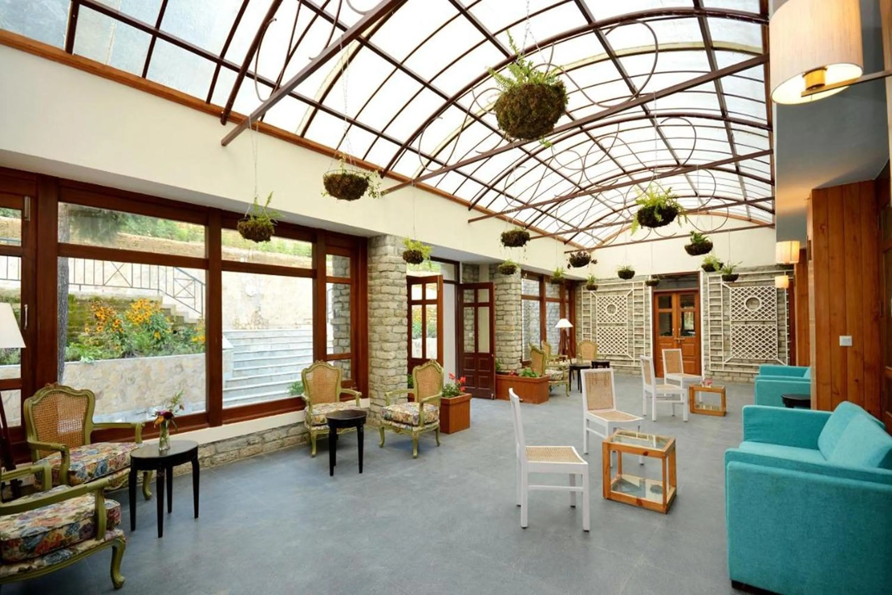 Restaurant/places to eat in Anant Rasa Resort - Ranikhet