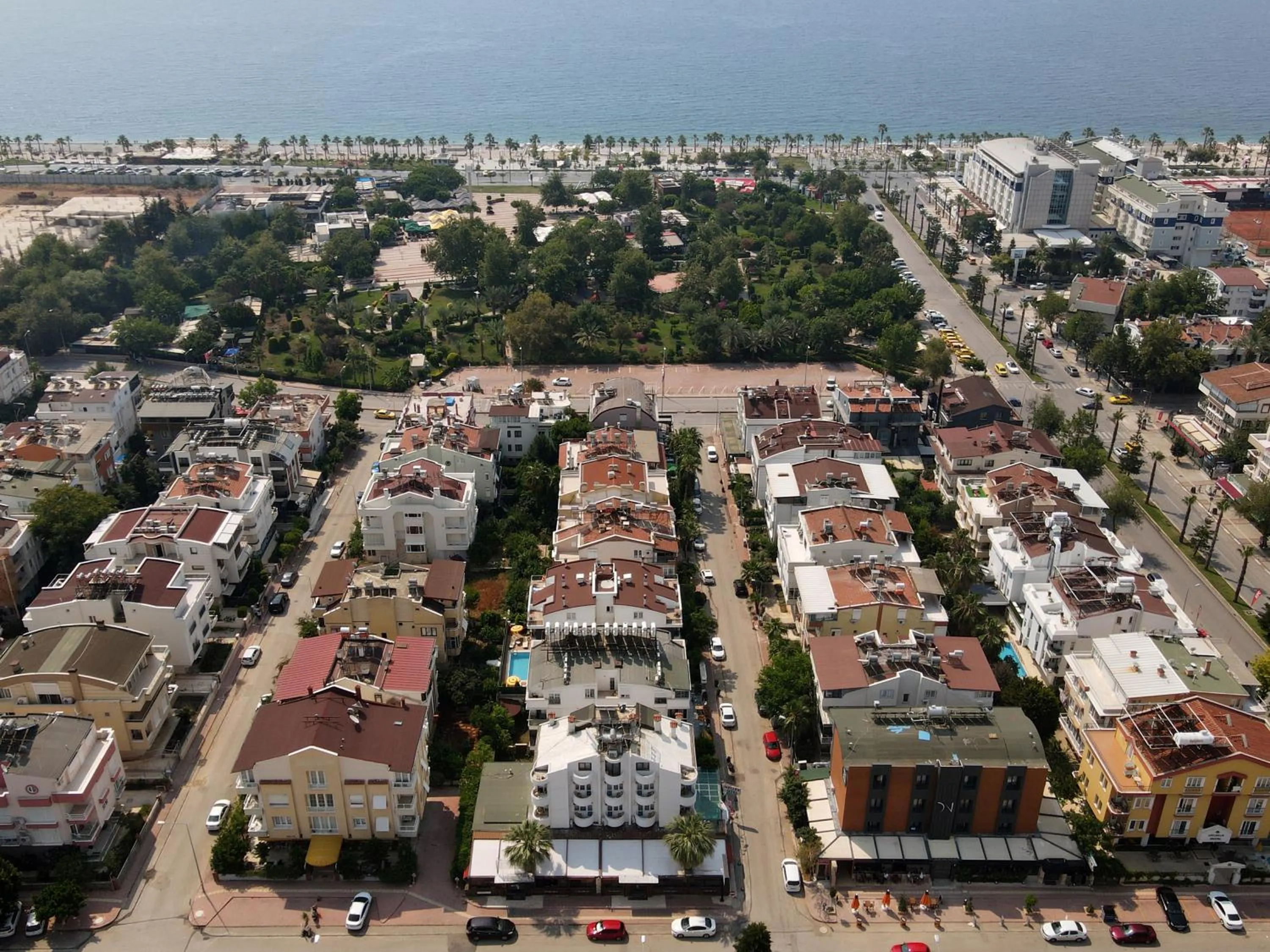 Bird's-eye View in MELLES OTEL