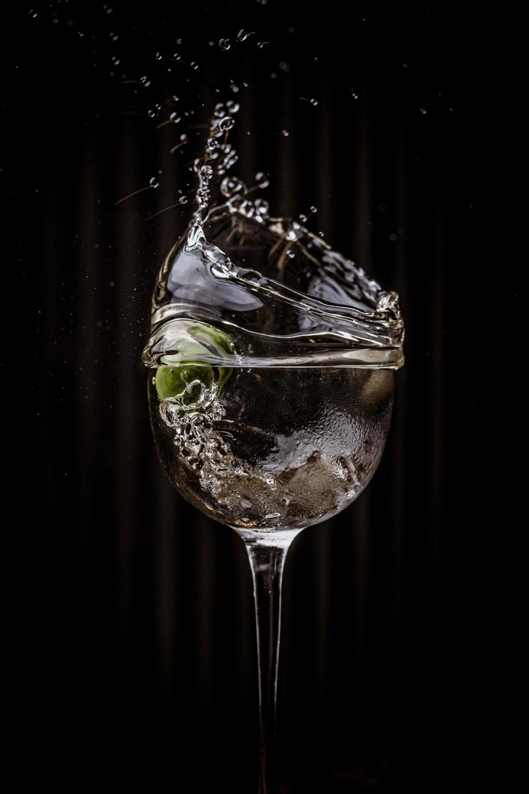 Lounge or bar in The May Fair, A Radisson Collection Hotel, Mayfair London