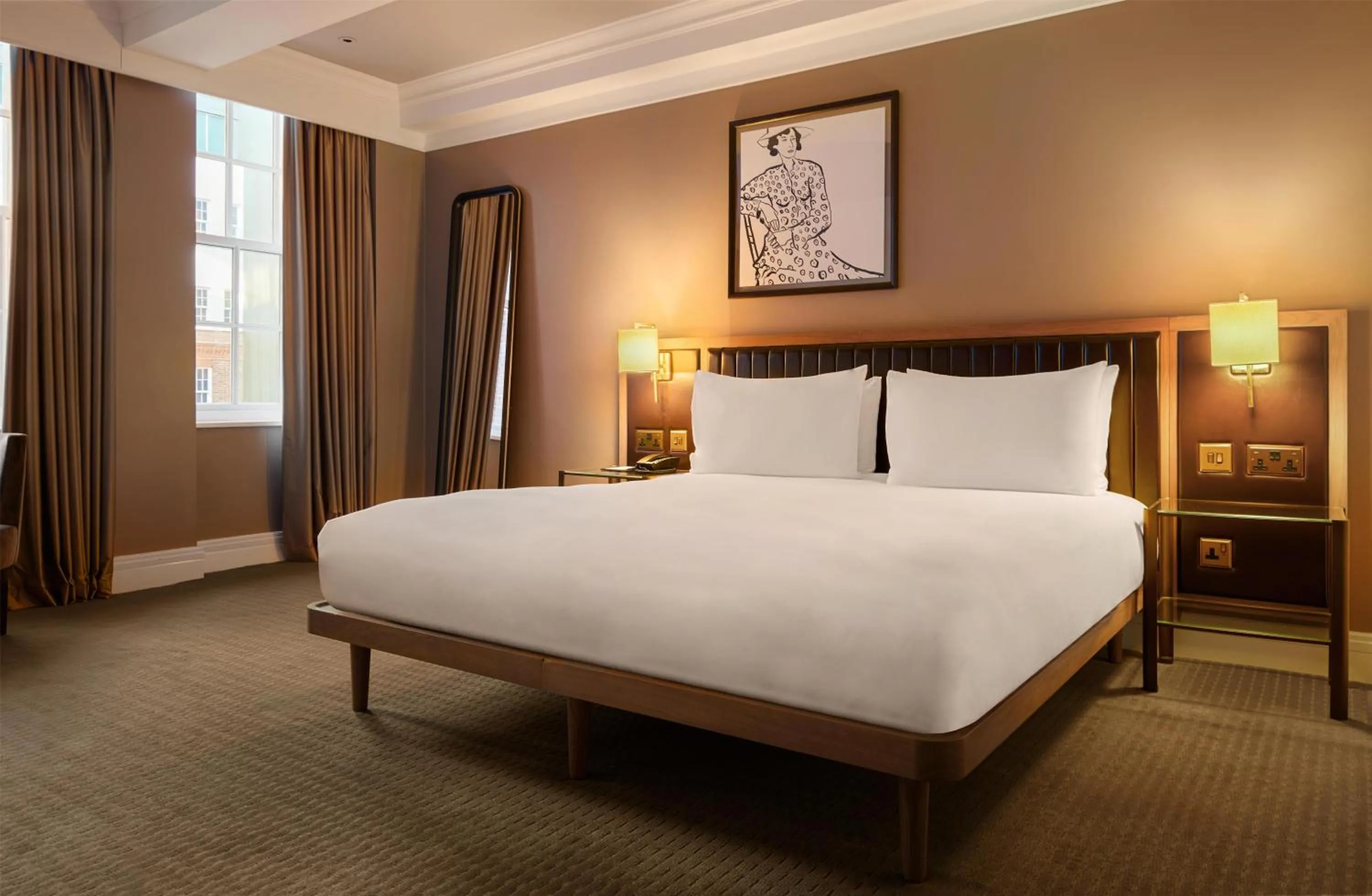 Bedroom, Bed in The May Fair, A Radisson Collection Hotel, Mayfair London