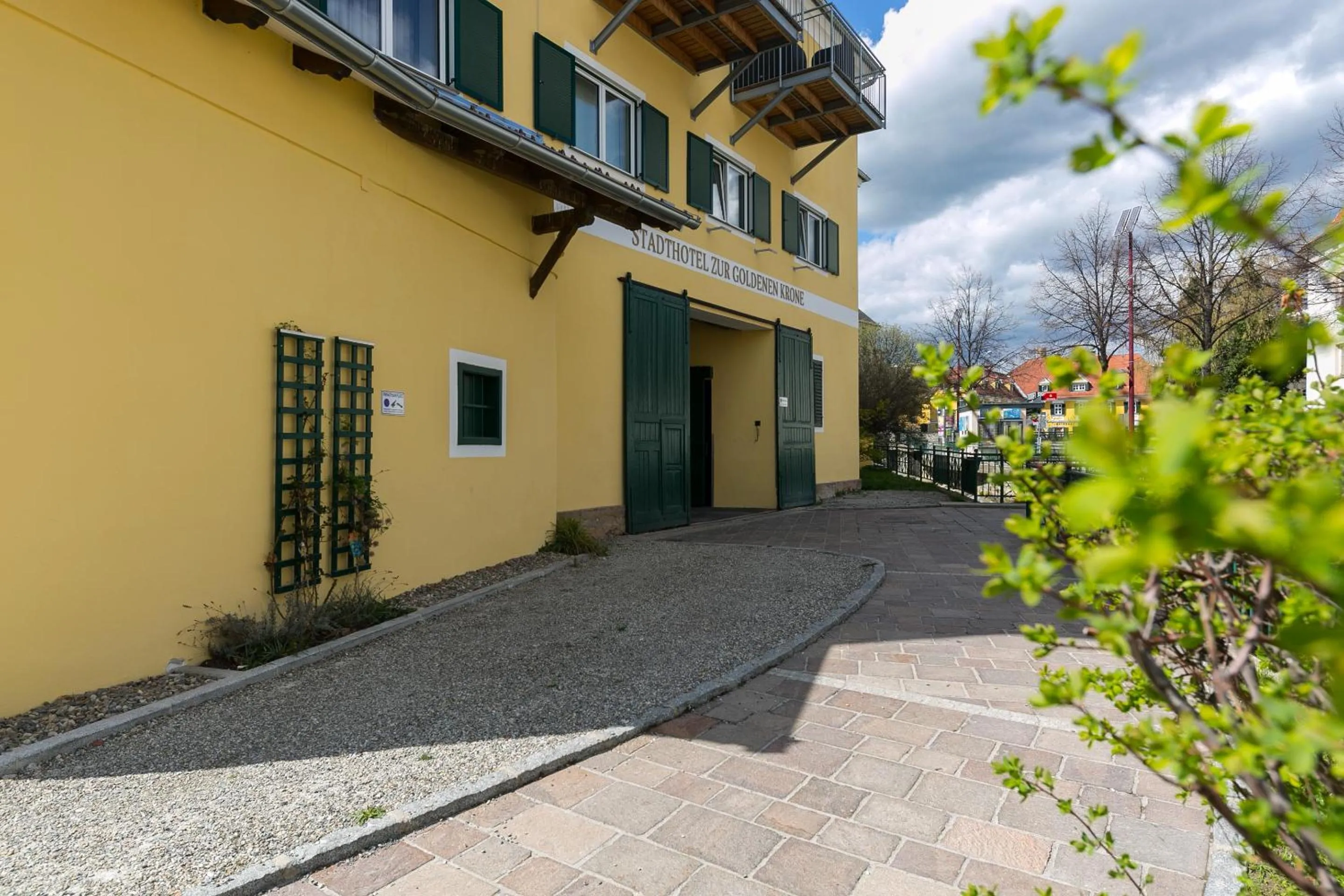 Facade/entrance in Stadthotel zur goldenen Krone