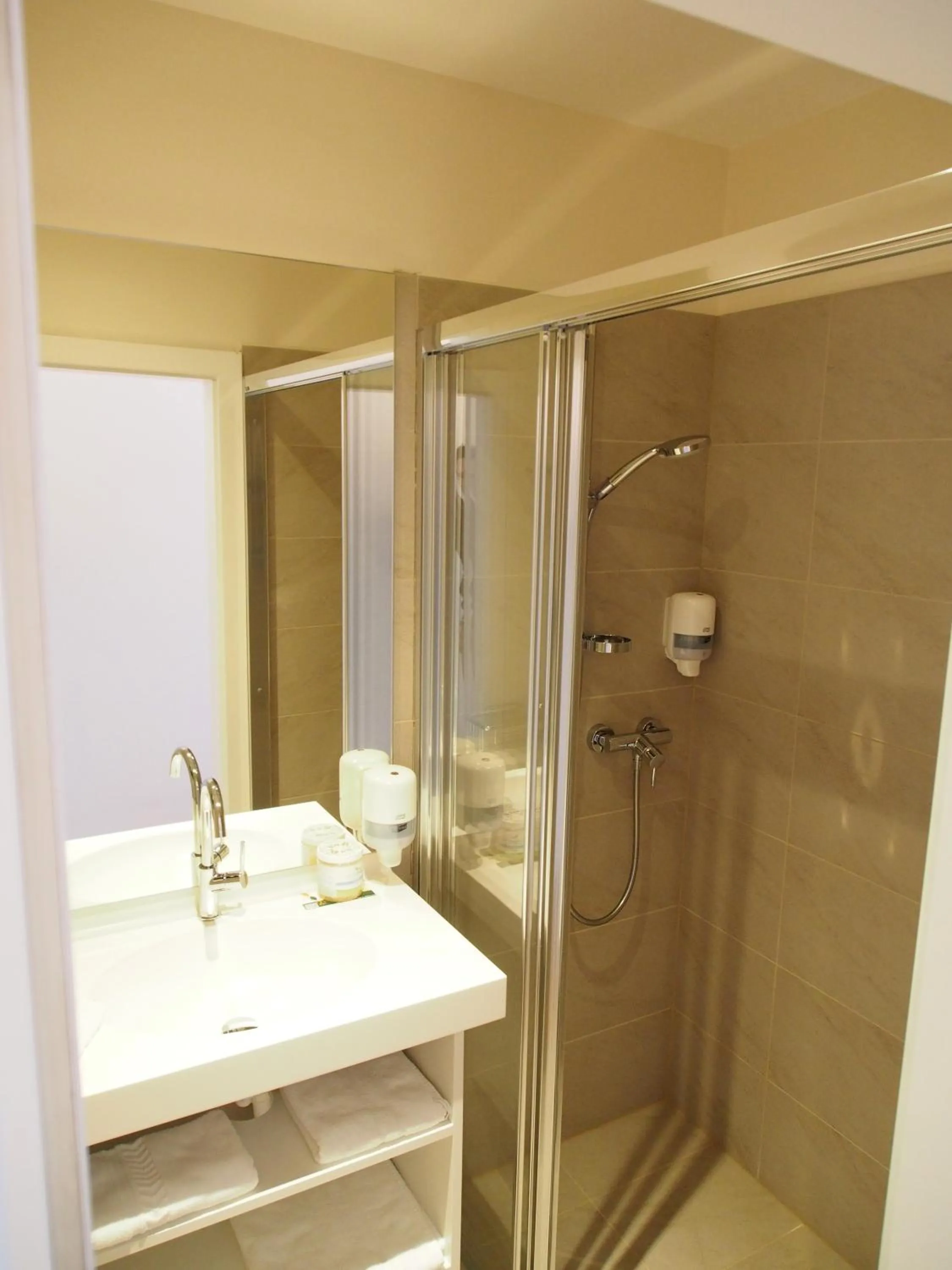 Decorative detail in Stadthotel zur goldenen Krone