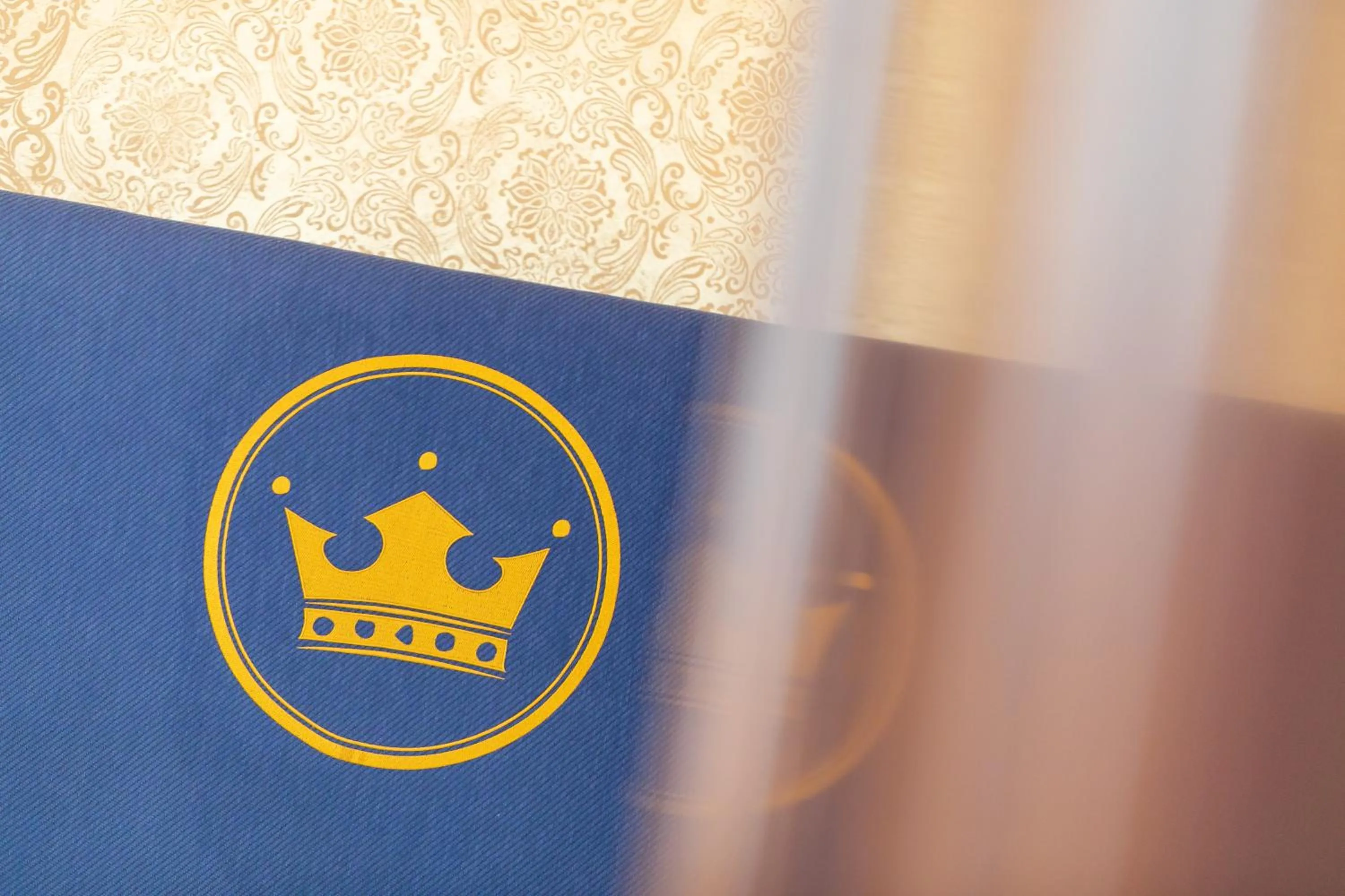 Decorative detail in Stadthotel zur goldenen Krone